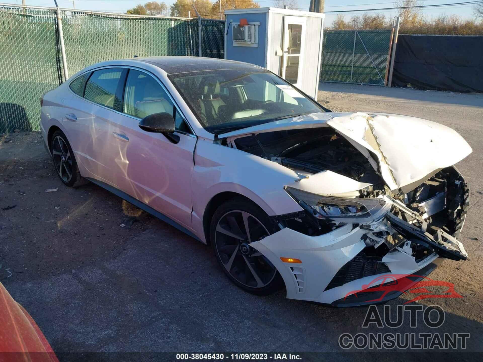 HYUNDAI SONATA 2022 - KMHL44J20NA240820