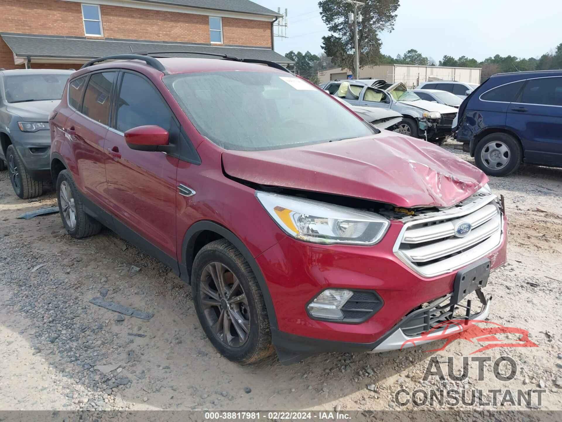 FORD ESCAPE 2018 - 1FMCU9GD0JUA68321