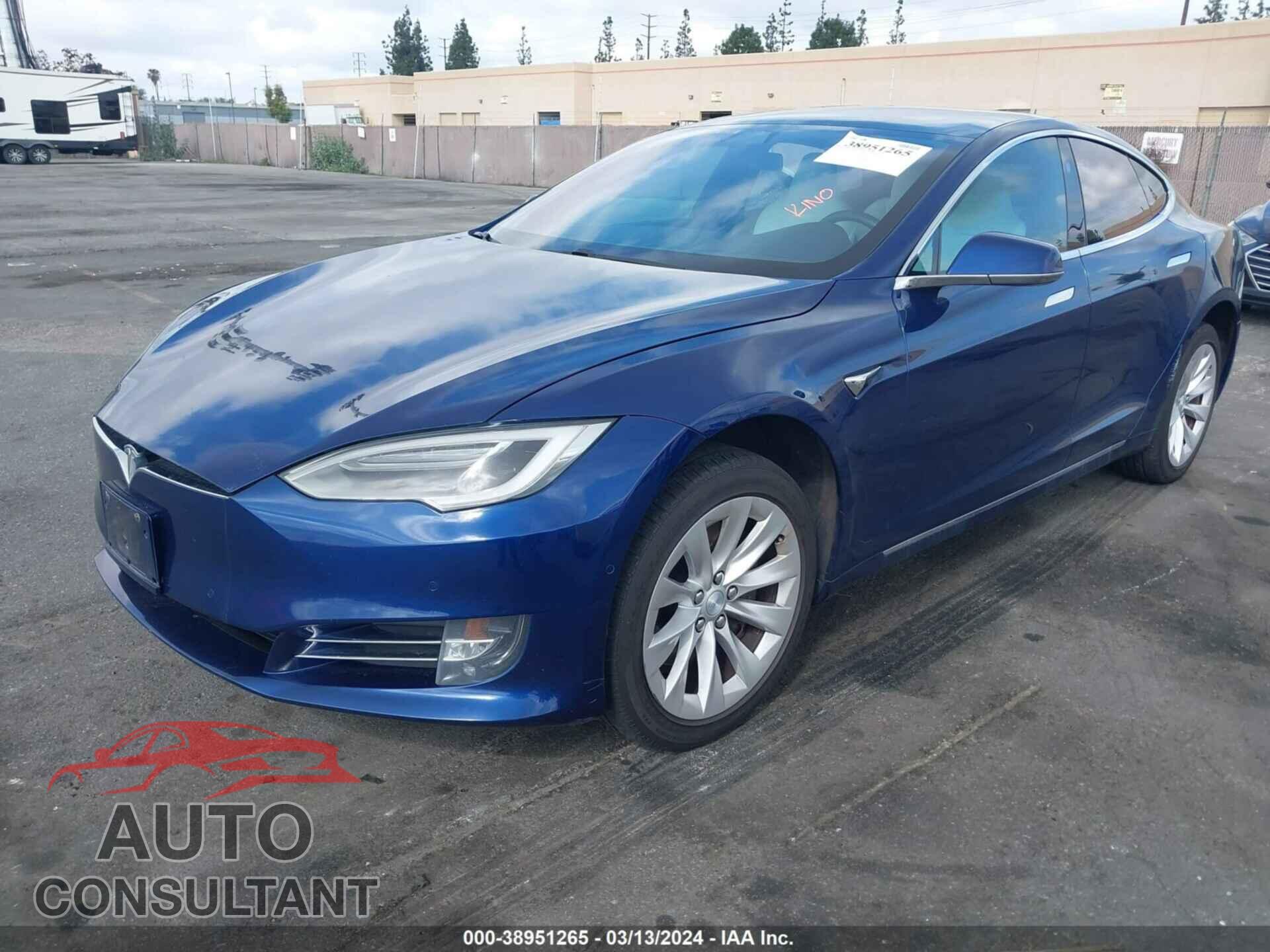 TESLA MODEL S 2018 - 5YJSA1E21JF289768