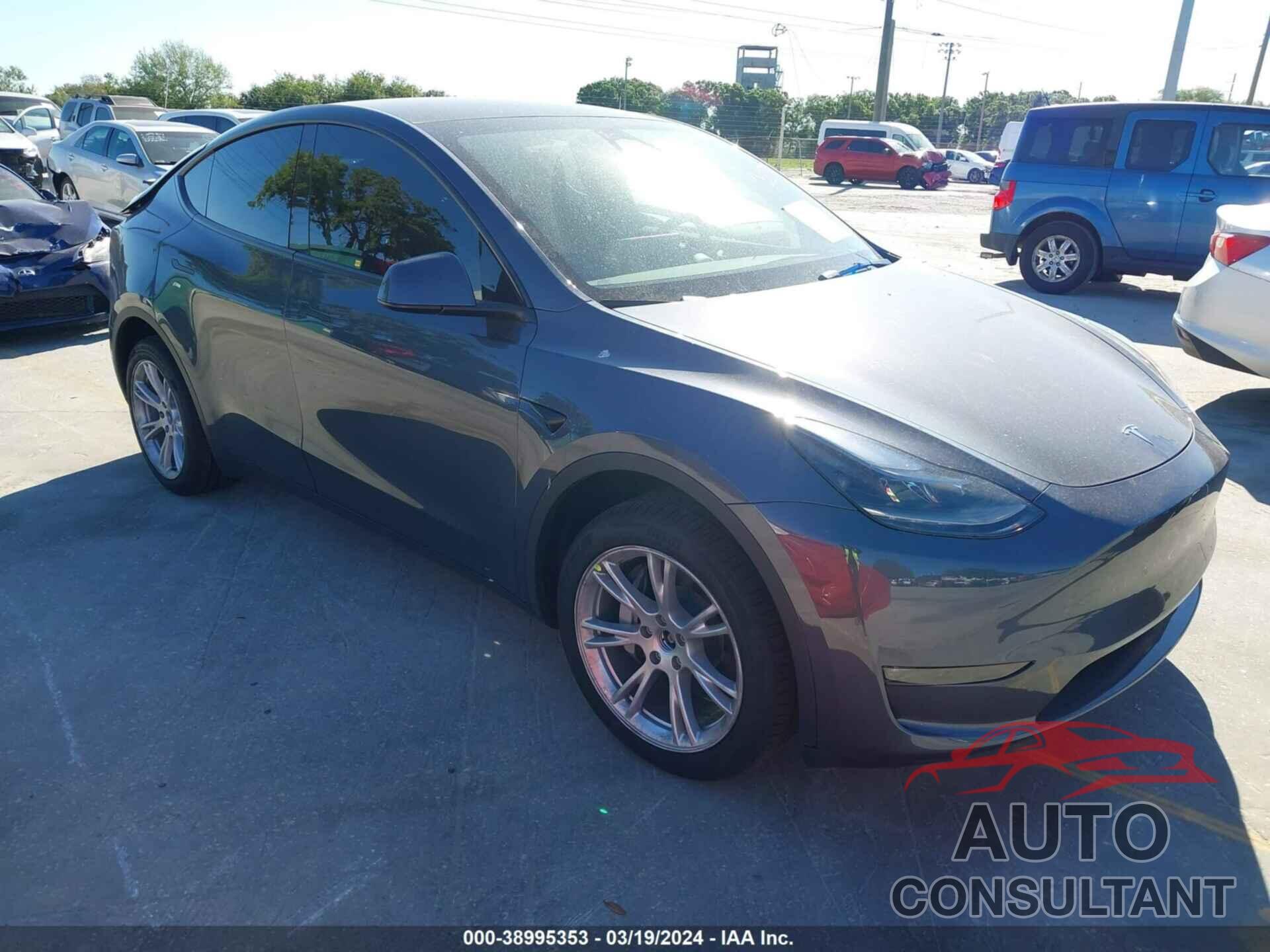 TESLA MODEL Y 2023 - 7SAYGDEE6PA172586