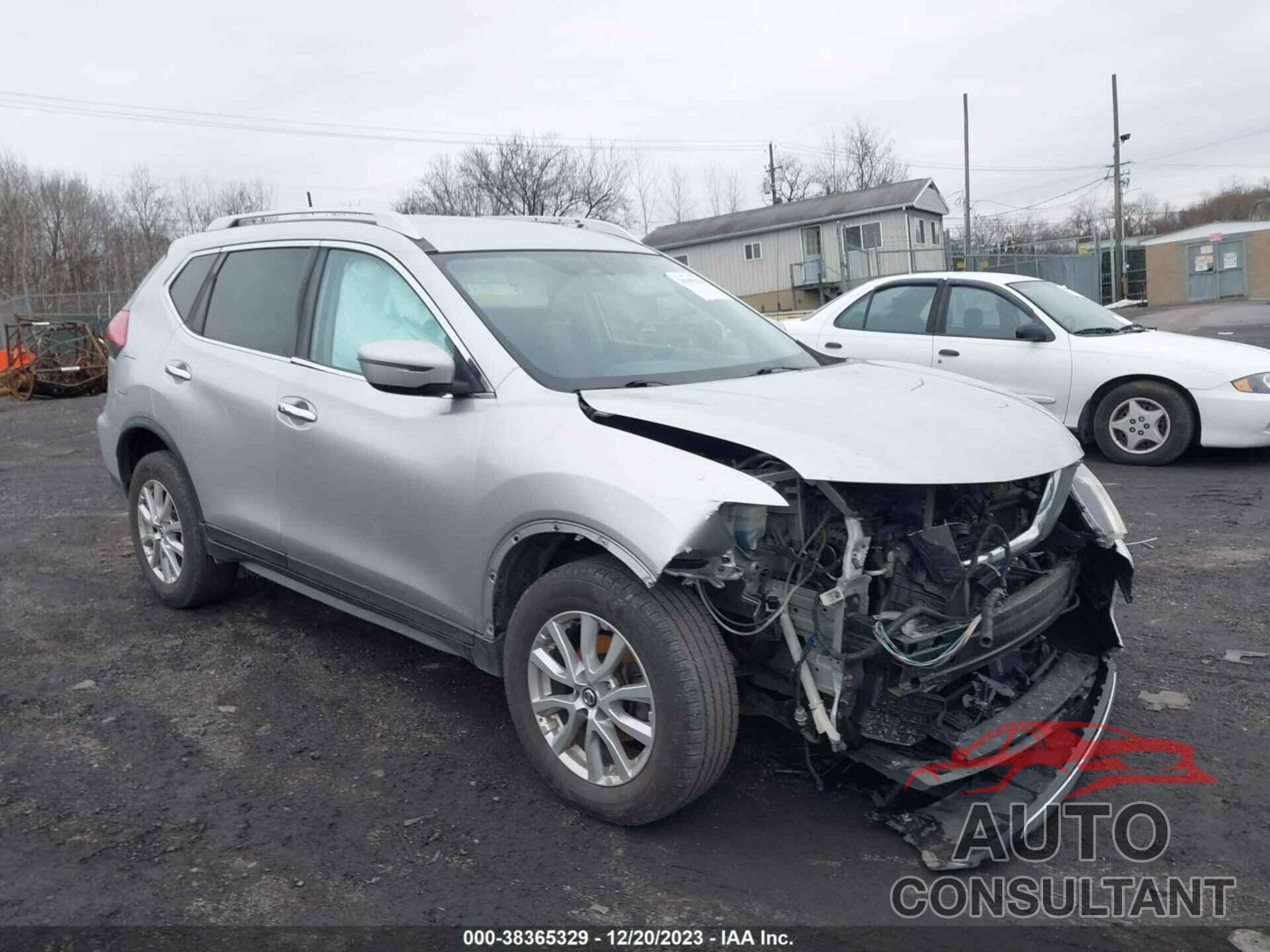 NISSAN ROGUE 2017 - KNMAT2MV5HP507394