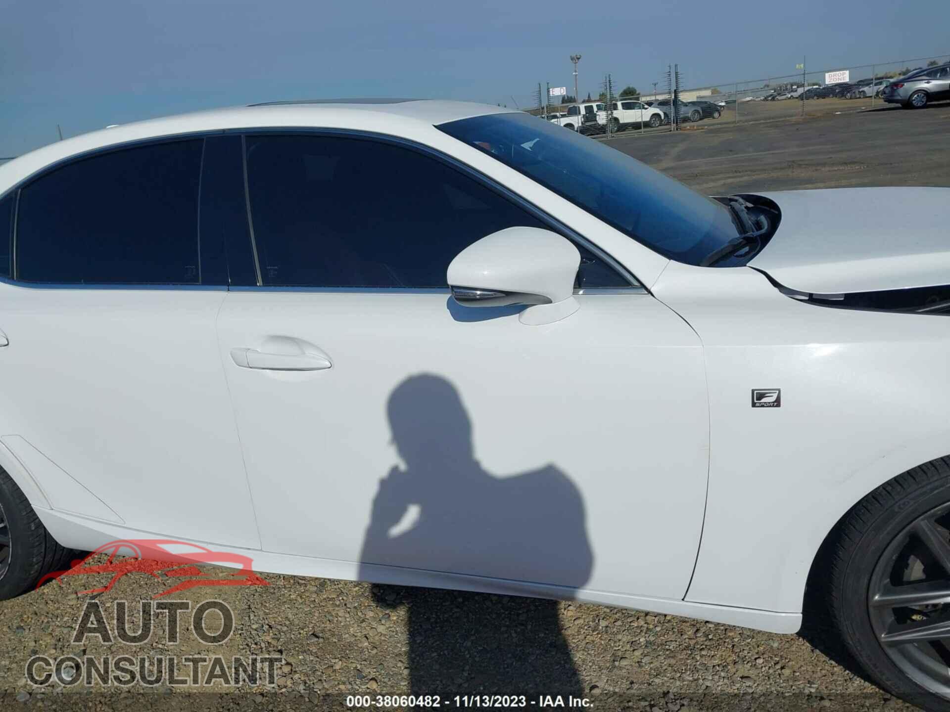 LEXUS IS 250 2015 - JTHBF1D25F5080737