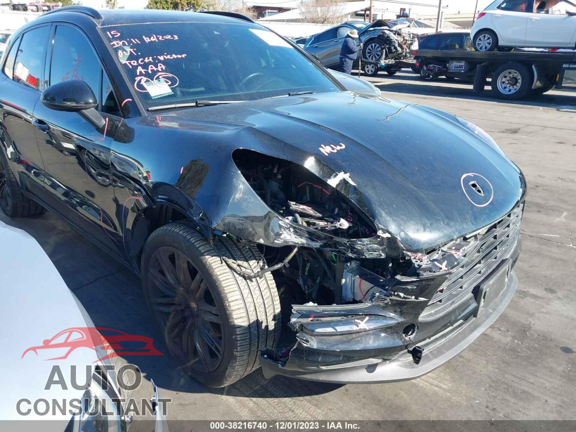 PORSCHE MACAN 2021 - WP1AA2A56MLB02476