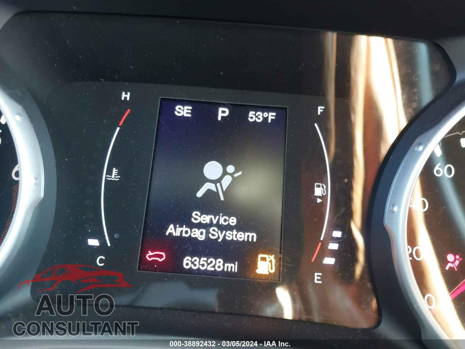 JEEP COMPASS 2019 - 3C4NJCBB7KT715902