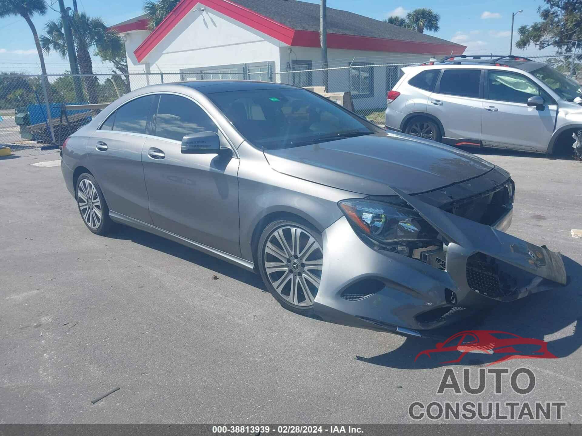 MERCEDES-BENZ CLA 250 2018 - WDDSJ4GB7JN576926