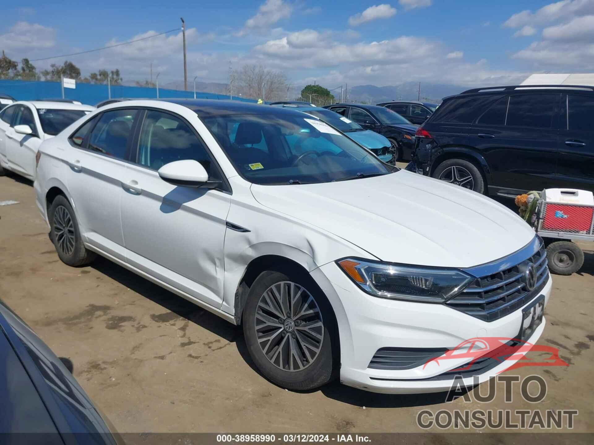 VOLKSWAGEN JETTA 2019 - 3VWE57BU7KM069894