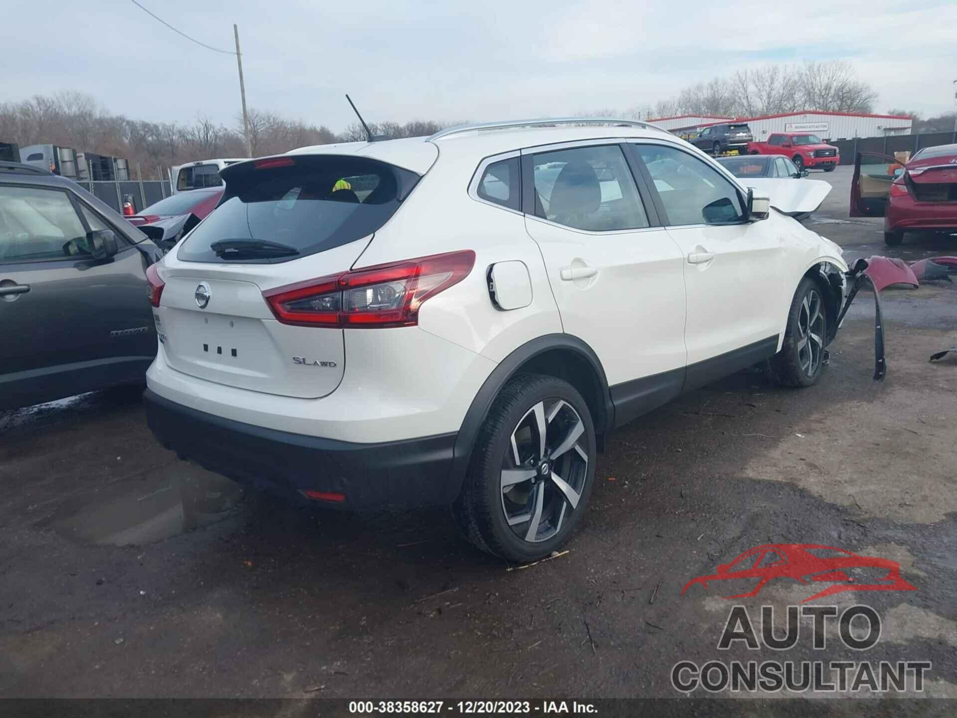 NISSAN ROGUE SPORT 2022 - JN1BJ1CWXNW486108