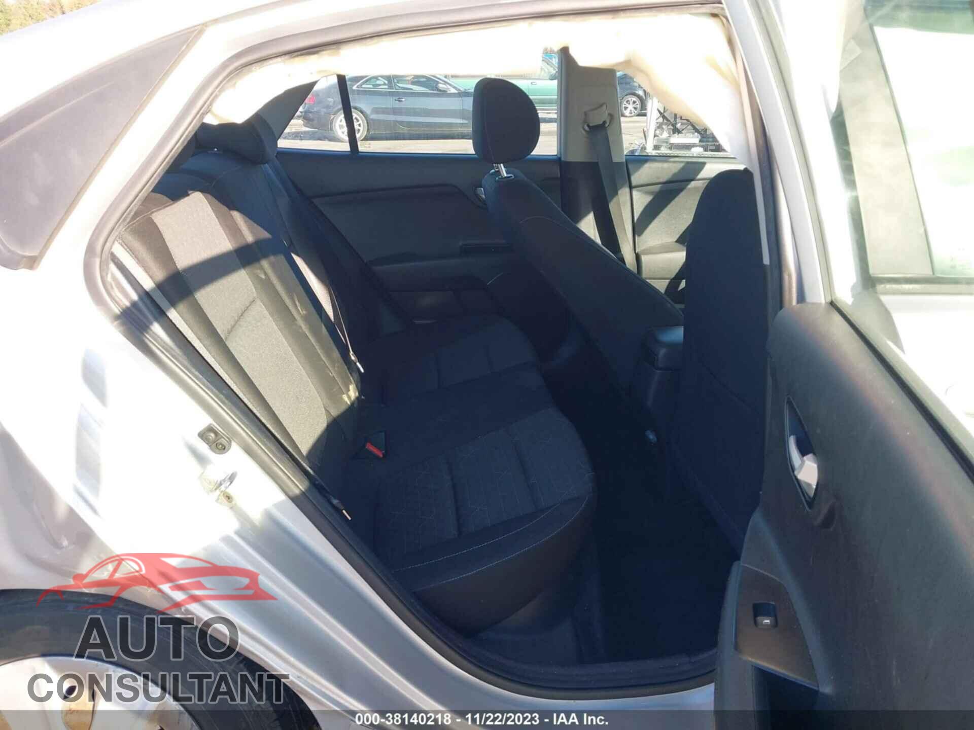 KIA RIO 2018 - 3KPA24AB3JE071921