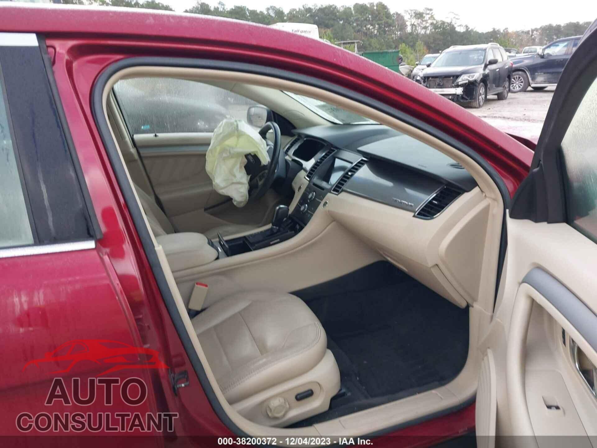 FORD TAURUS 2016 - 1FAHP2E80GG142669