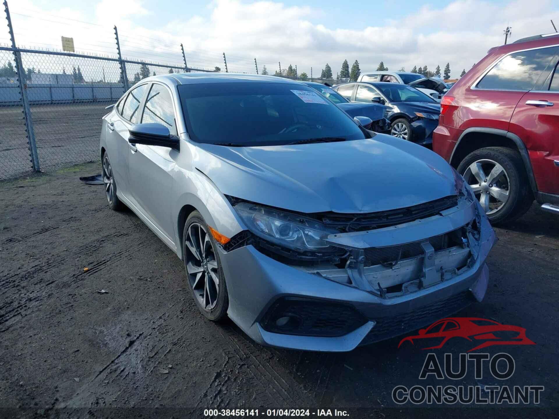 HONDA CIVIC 2018 - 2HGFC1E50JH702300