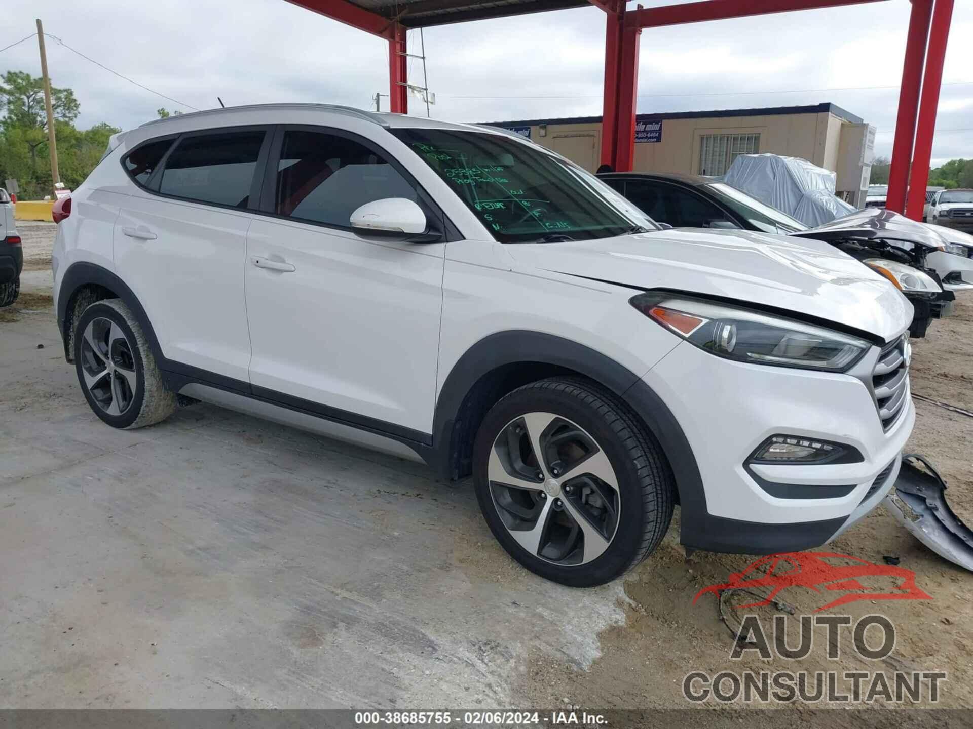 HYUNDAI TUCSON 2017 - KM8J33A23HU278131