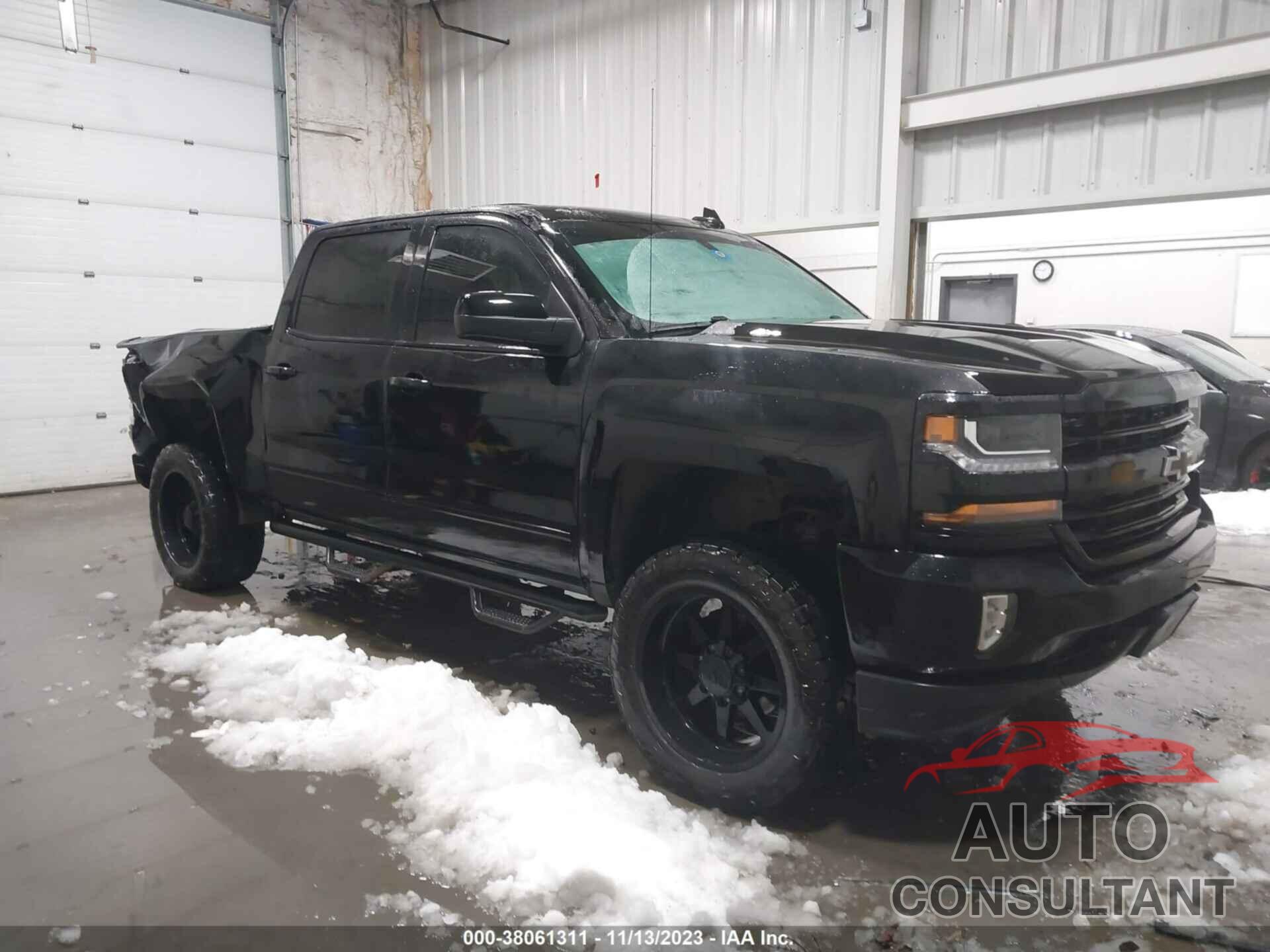 CHEVROLET SILVERADO 2018 - 3GCUKRECXJG504619