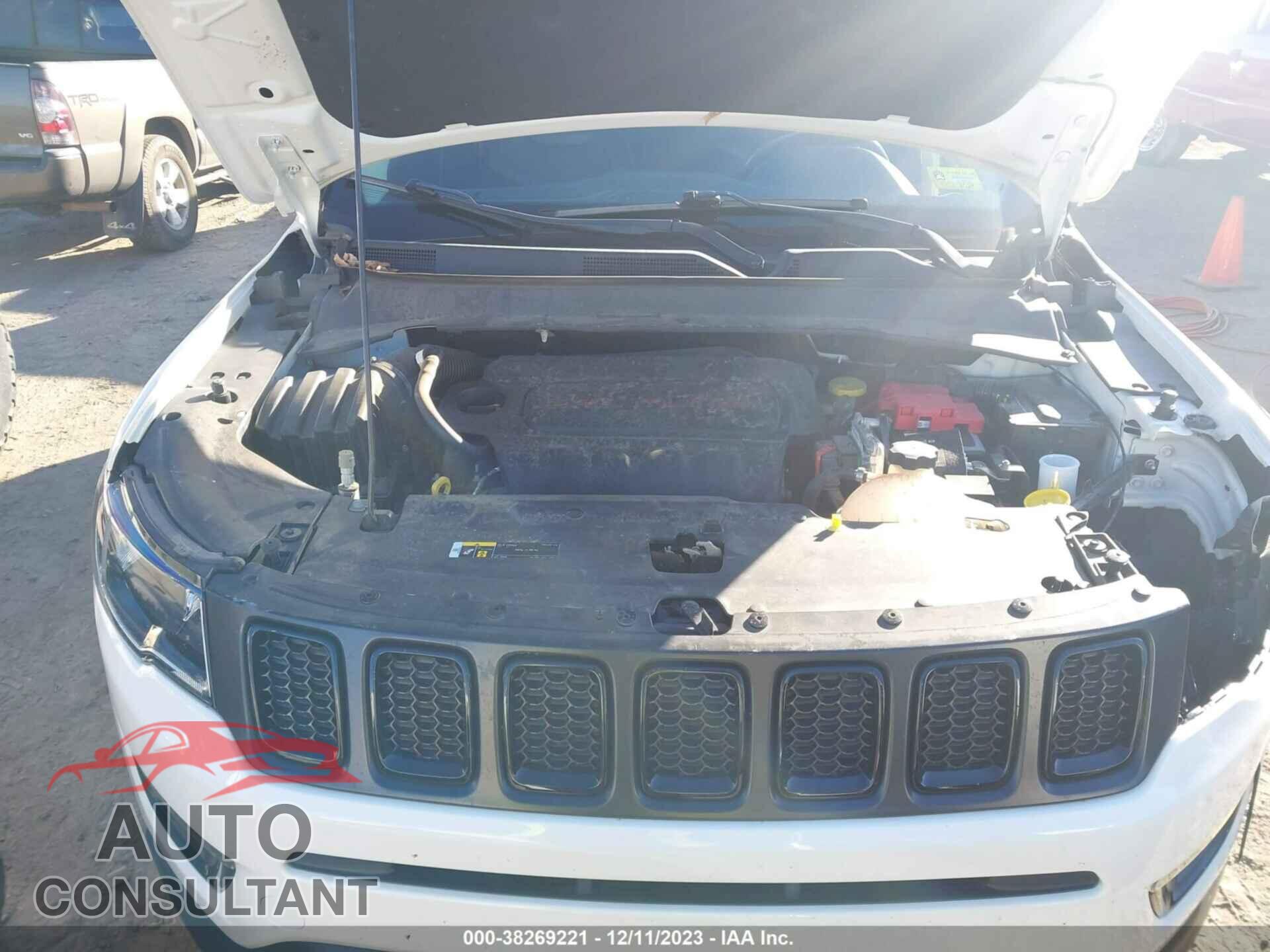 JEEP COMPASS 2019 - 3C4NJDBB3KT689644