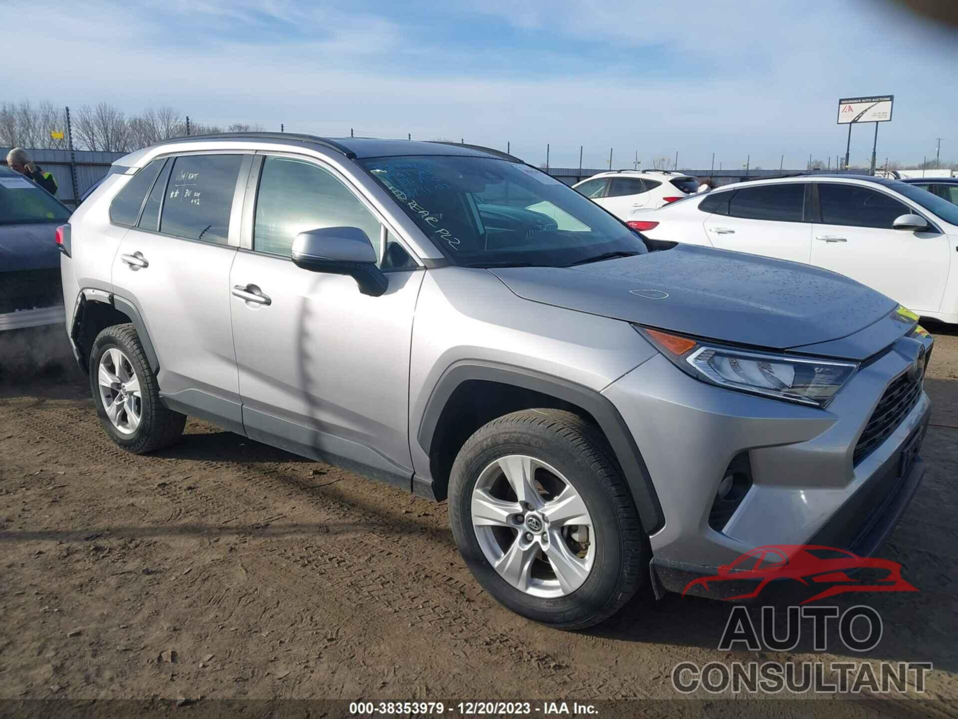 TOYOTA RAV4 2021 - 2T3W1RFV5MC101276
