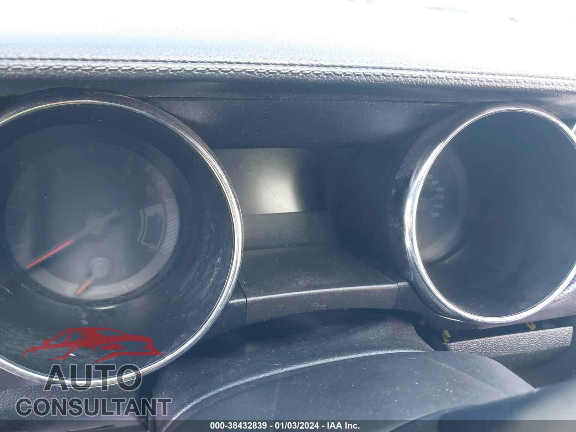 FORD MUSTANG 2017 - 1FA6P8CF6H5302224