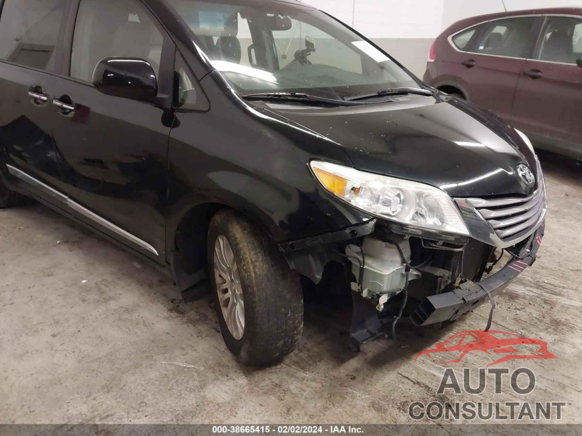 TOYOTA SIENNA 2017 - 5TDYZ3DC8HS812461