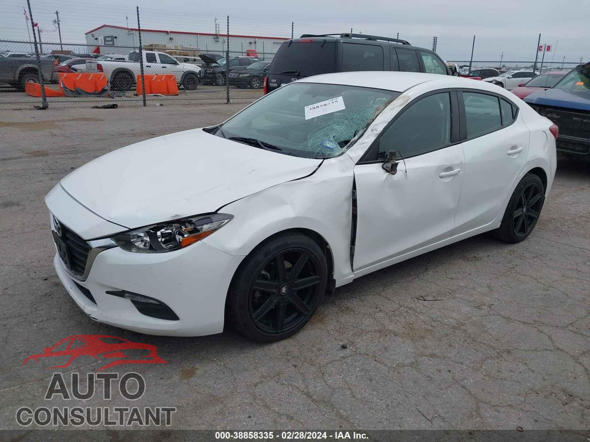 MAZDA 3 2017 - JM1BN1U70H1142958