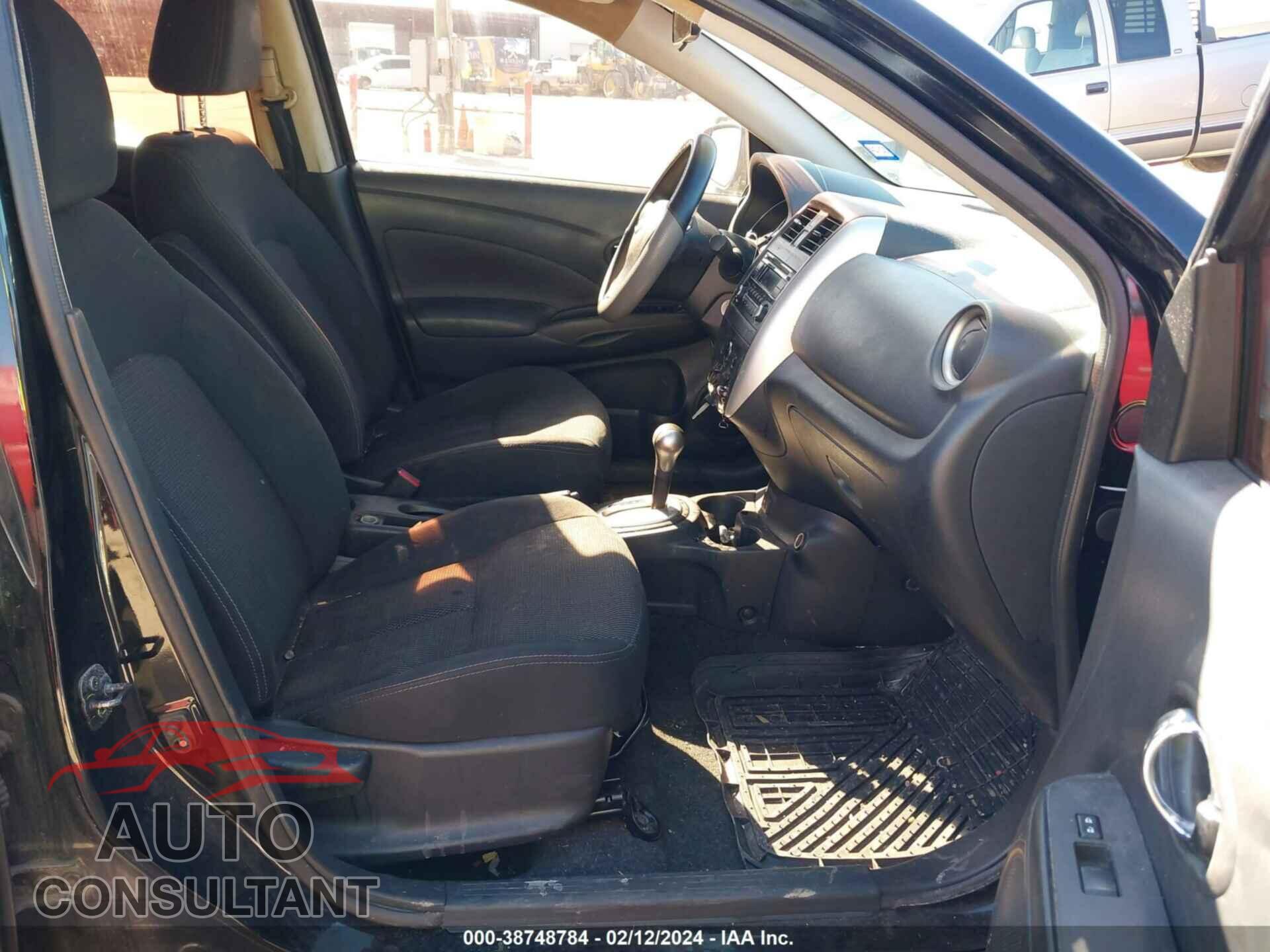 NISSAN VERSA 2017 - 3N1CN7AP4HL807786