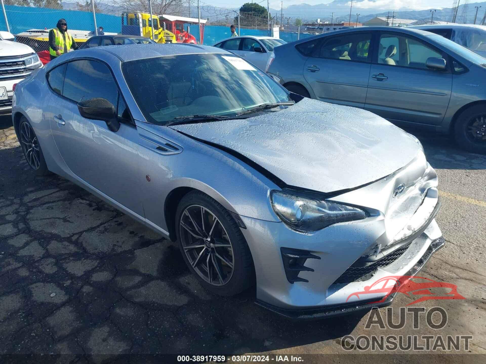 TOYOTA 86 2017 - JF1ZNAA16H9702715