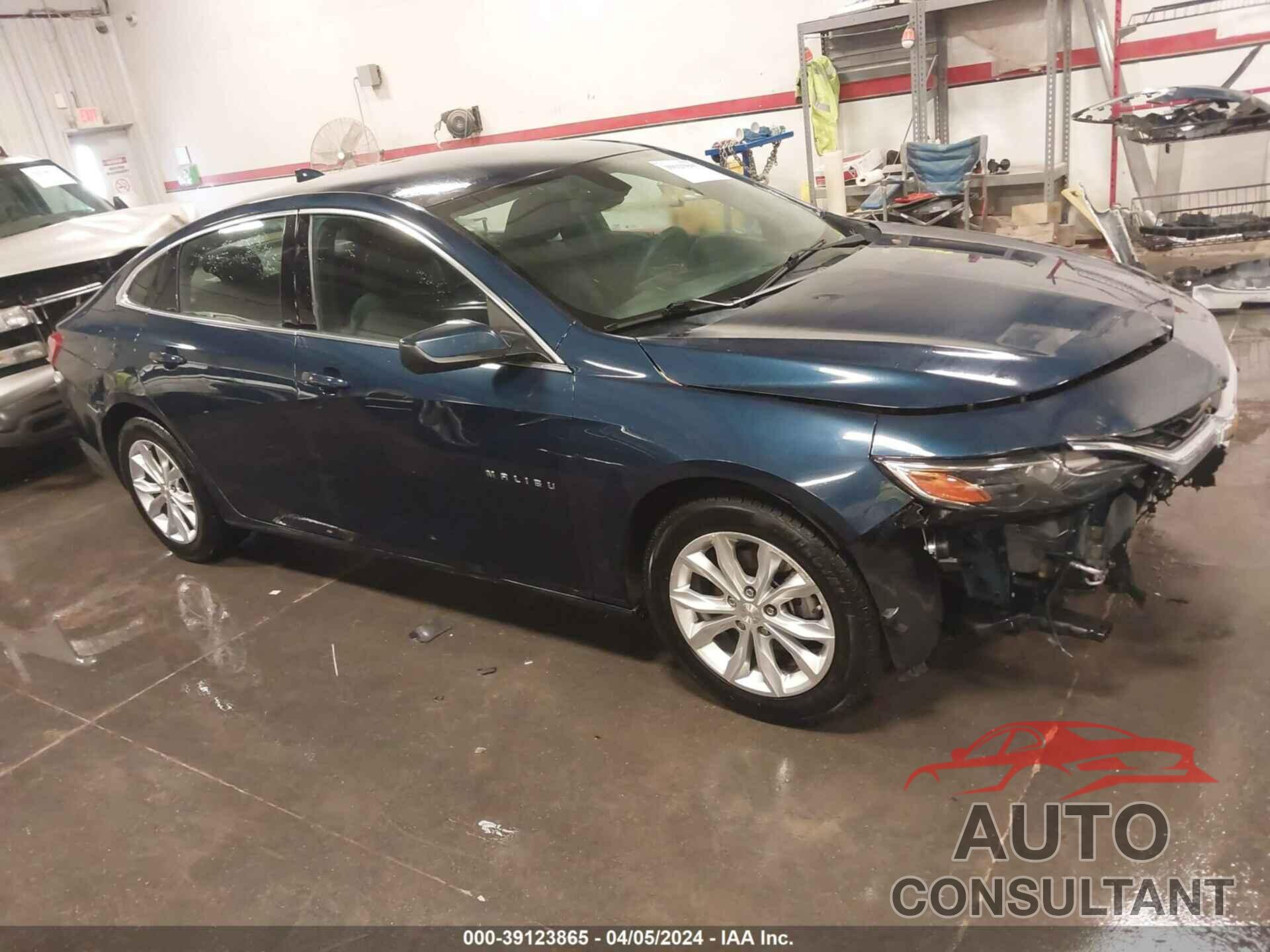CHEVROLET MALIBU 2020 - 1G1ZD5ST5LF113310