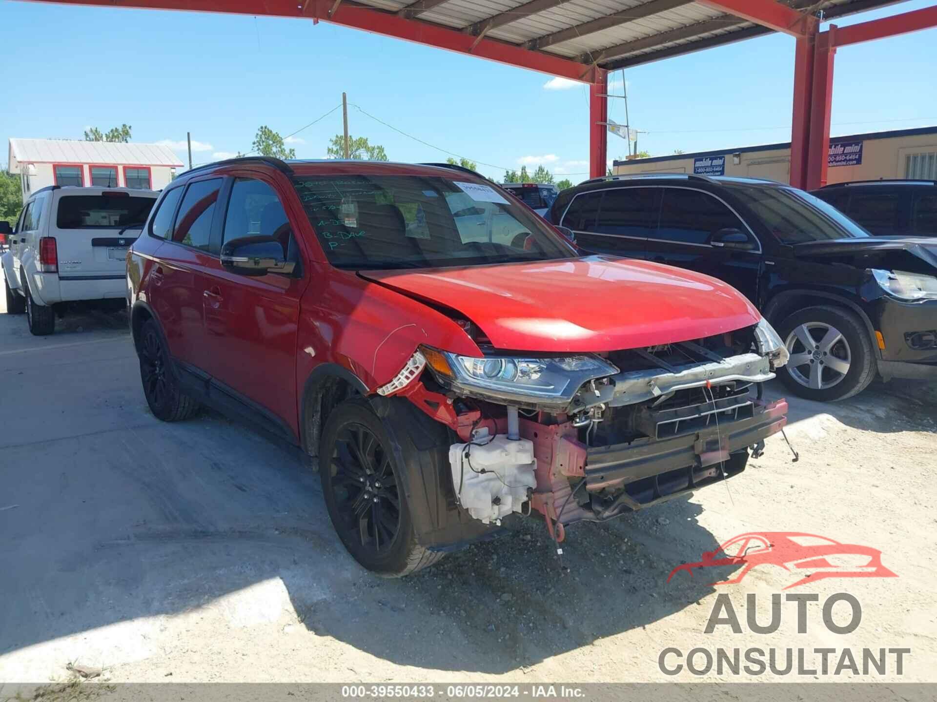 MITSUBISHI OUTLANDER 2018 - JA4AD3A33JZ044049