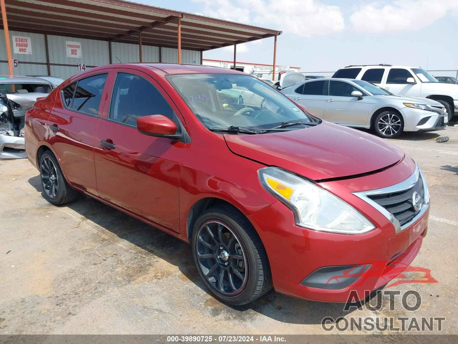 NISSAN VERSA 2018 - 3N1CN7AP0JL827846