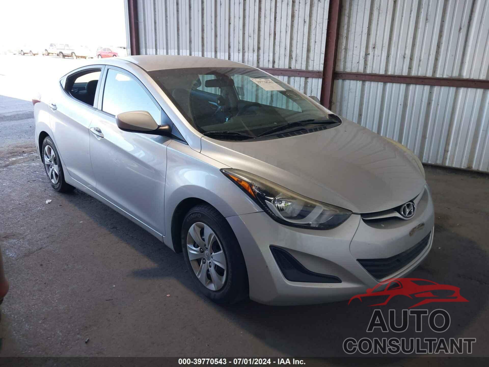 HYUNDAI ELANTRA 2016 - 5NPDH4AE5GH686013