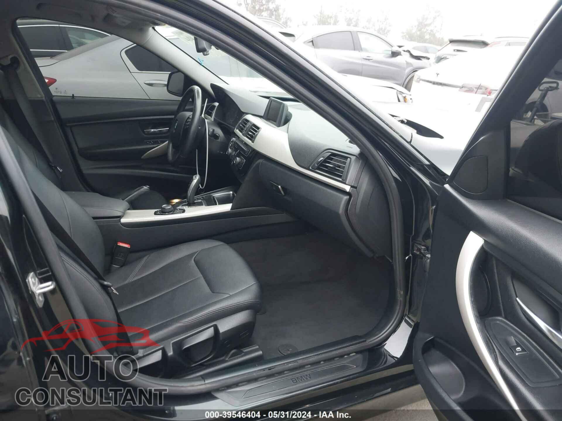 BMW 320I 2016 - WBA8A9C52GK618671