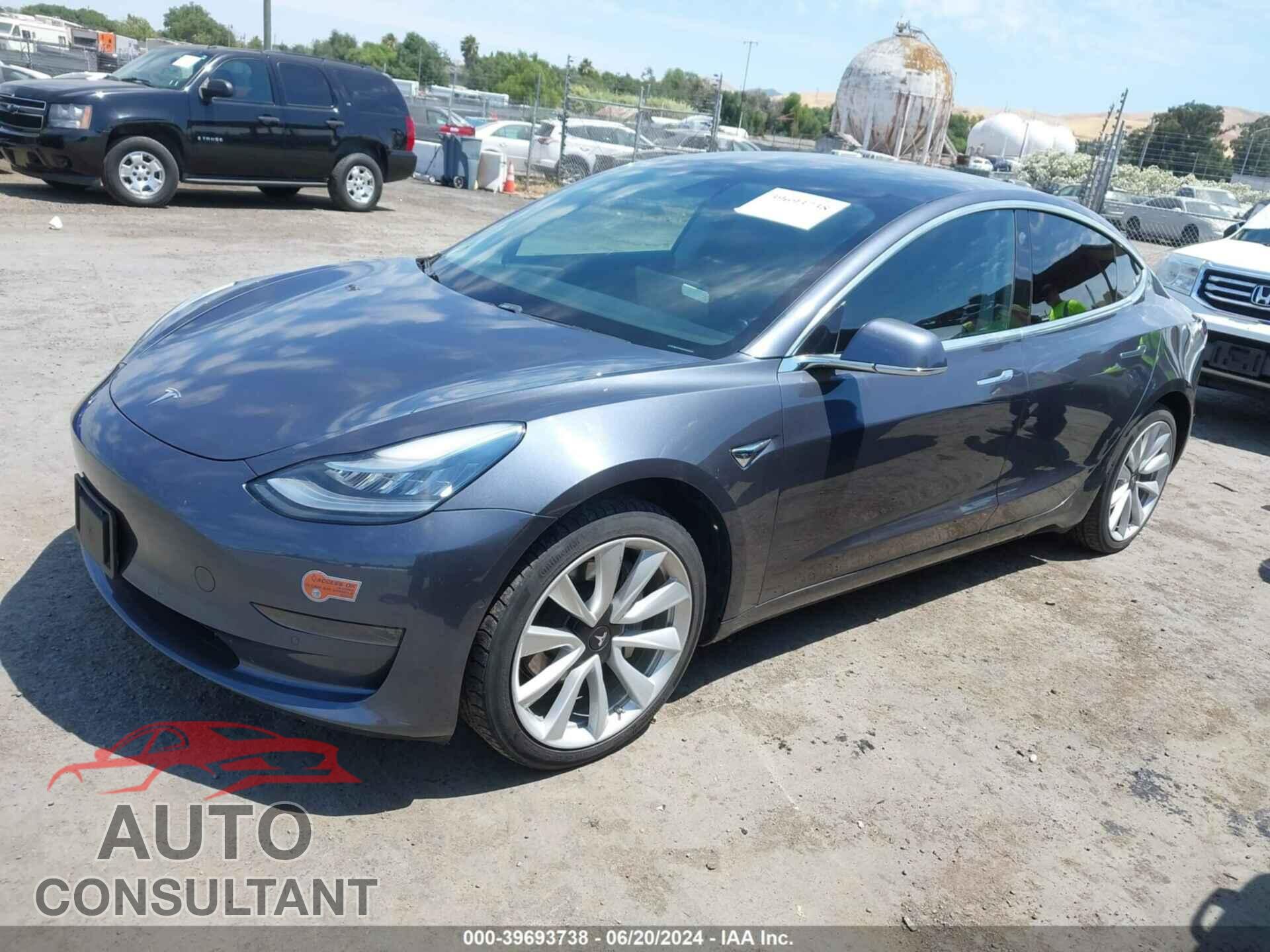 TESLA MODEL 3 2020 - 5YJ3E1EA5LF645738