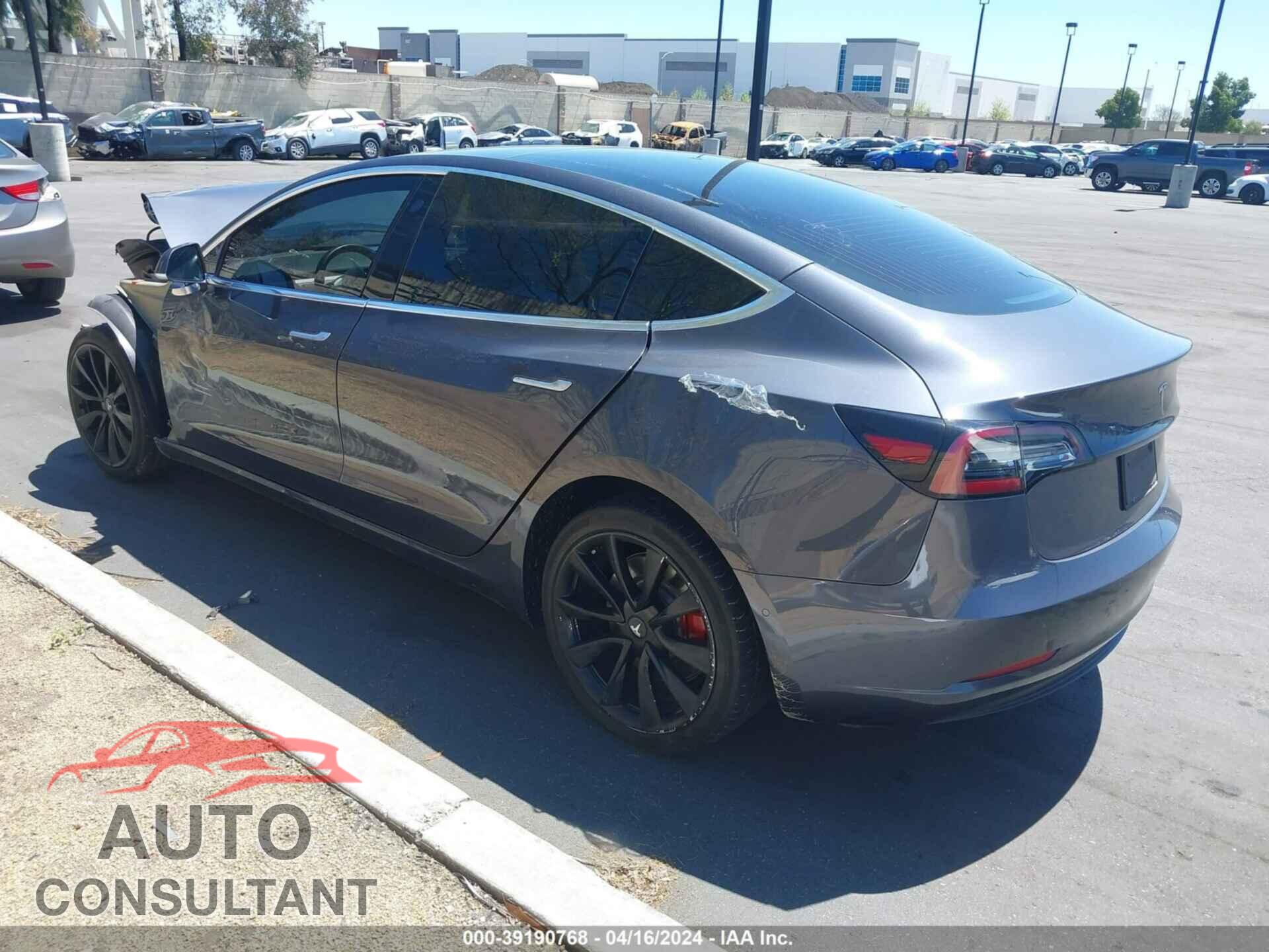 TESLA MODEL 3 2019 - 5YJ3E1EA3KF401942
