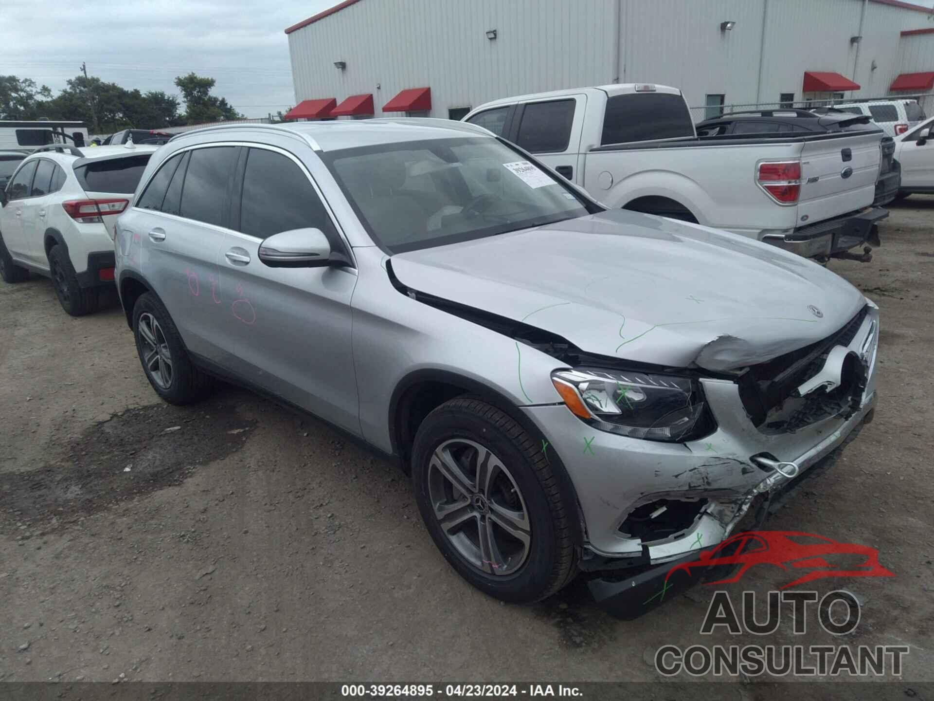 MERCEDES-BENZ GLC 300 2018 - WDC0G4JB5JV081868
