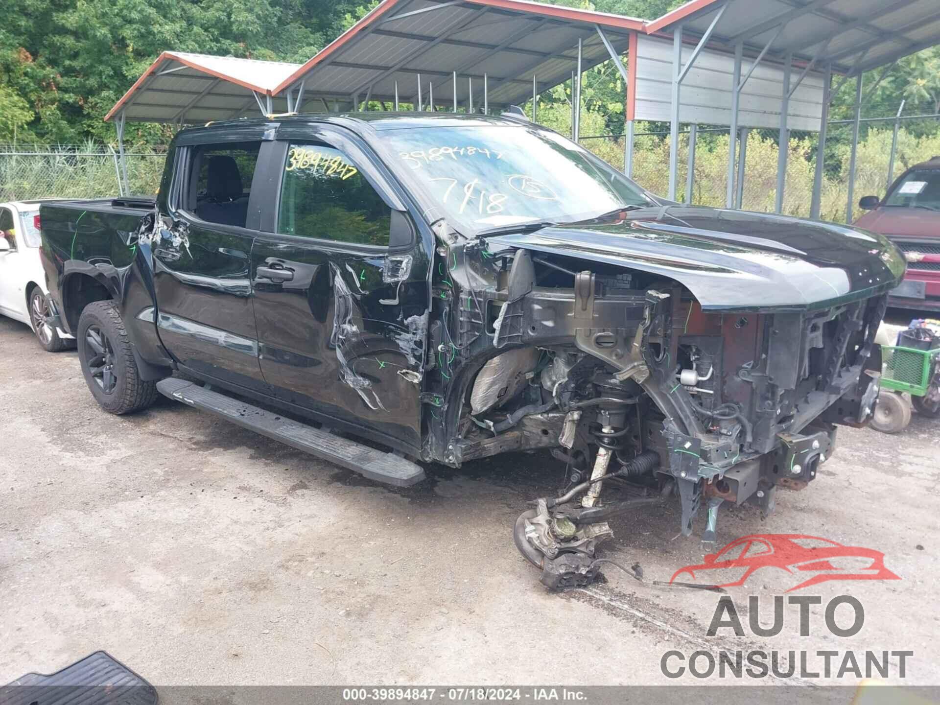CHEVROLET SILVERADO 1500 2020 - 1GCPYCEFXLZ150834