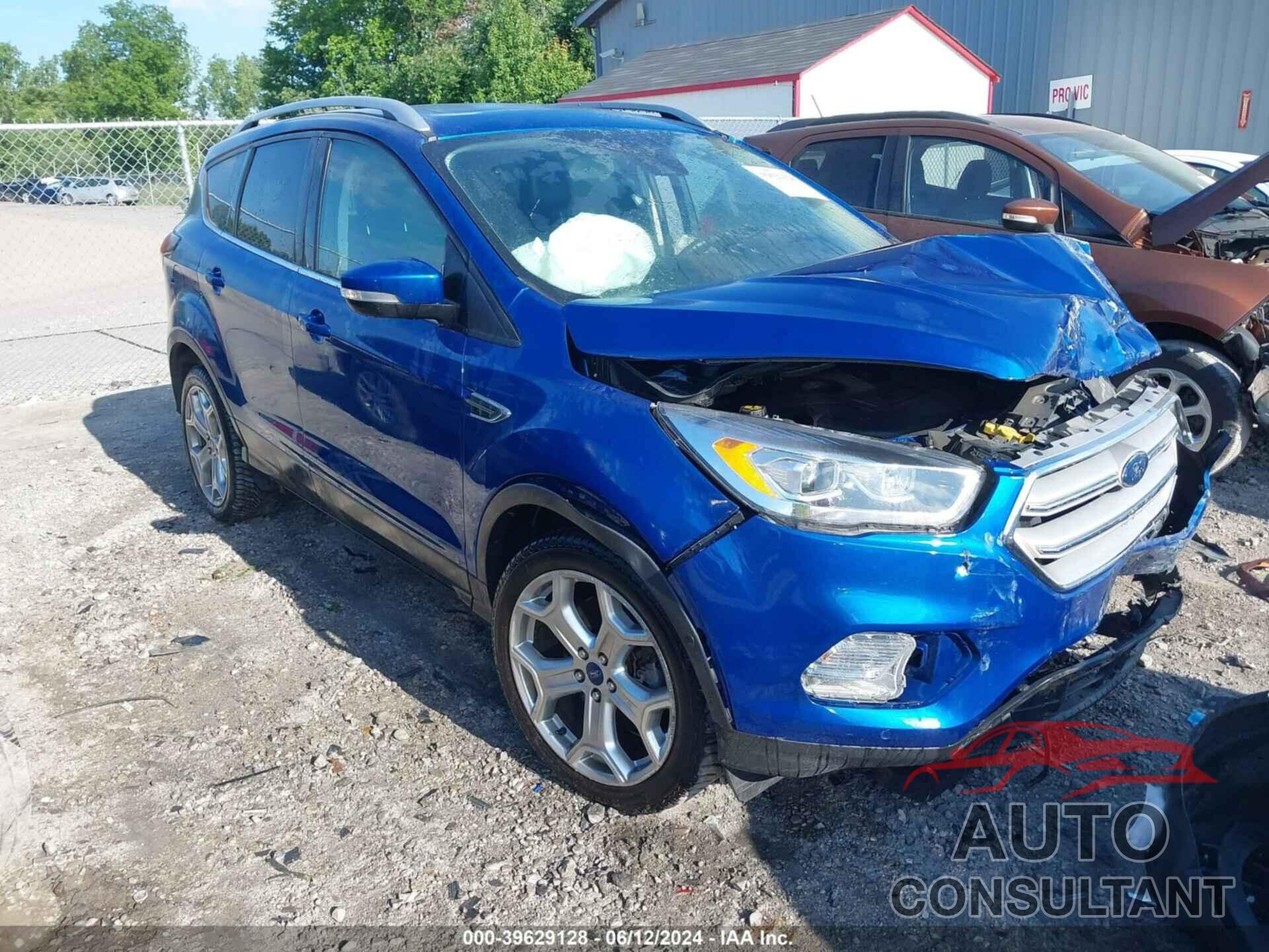 FORD ESCAPE 2019 - 1FMCU9J95KUB51846