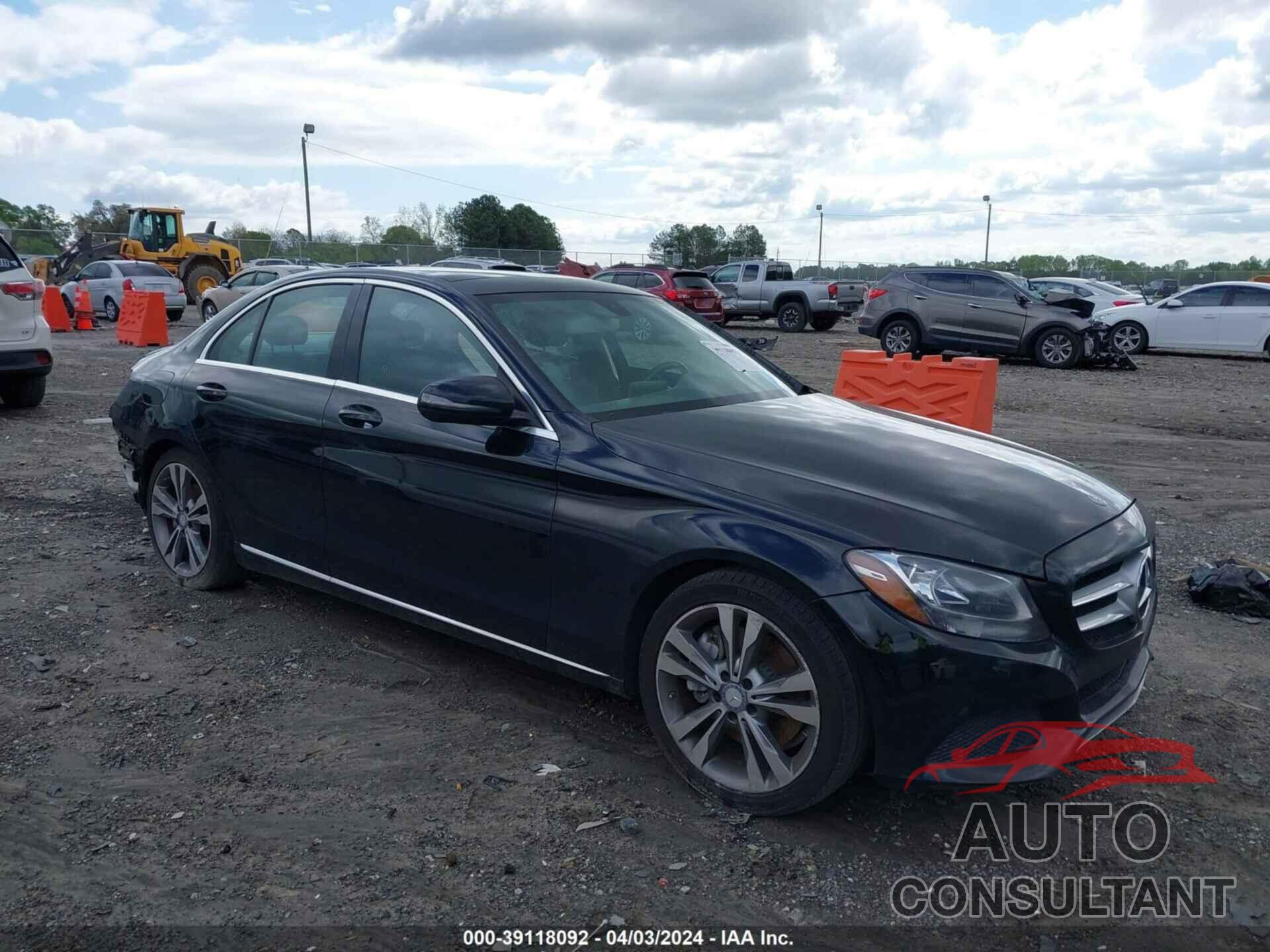 MERCEDES-BENZ C 300 2016 - 55SWF4JB4GU176429