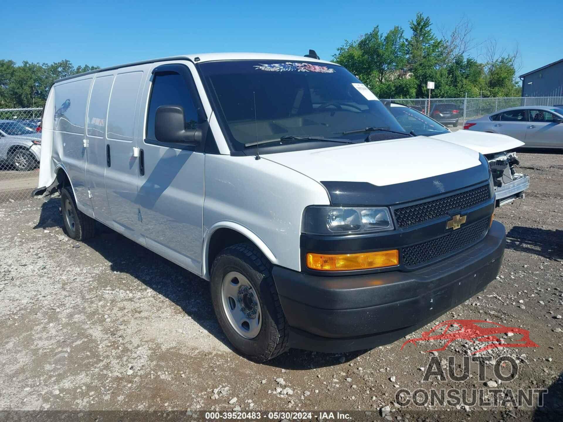 CHEVROLET EXPRESS 2500 2018 - 1GCWGBFP8J1334360