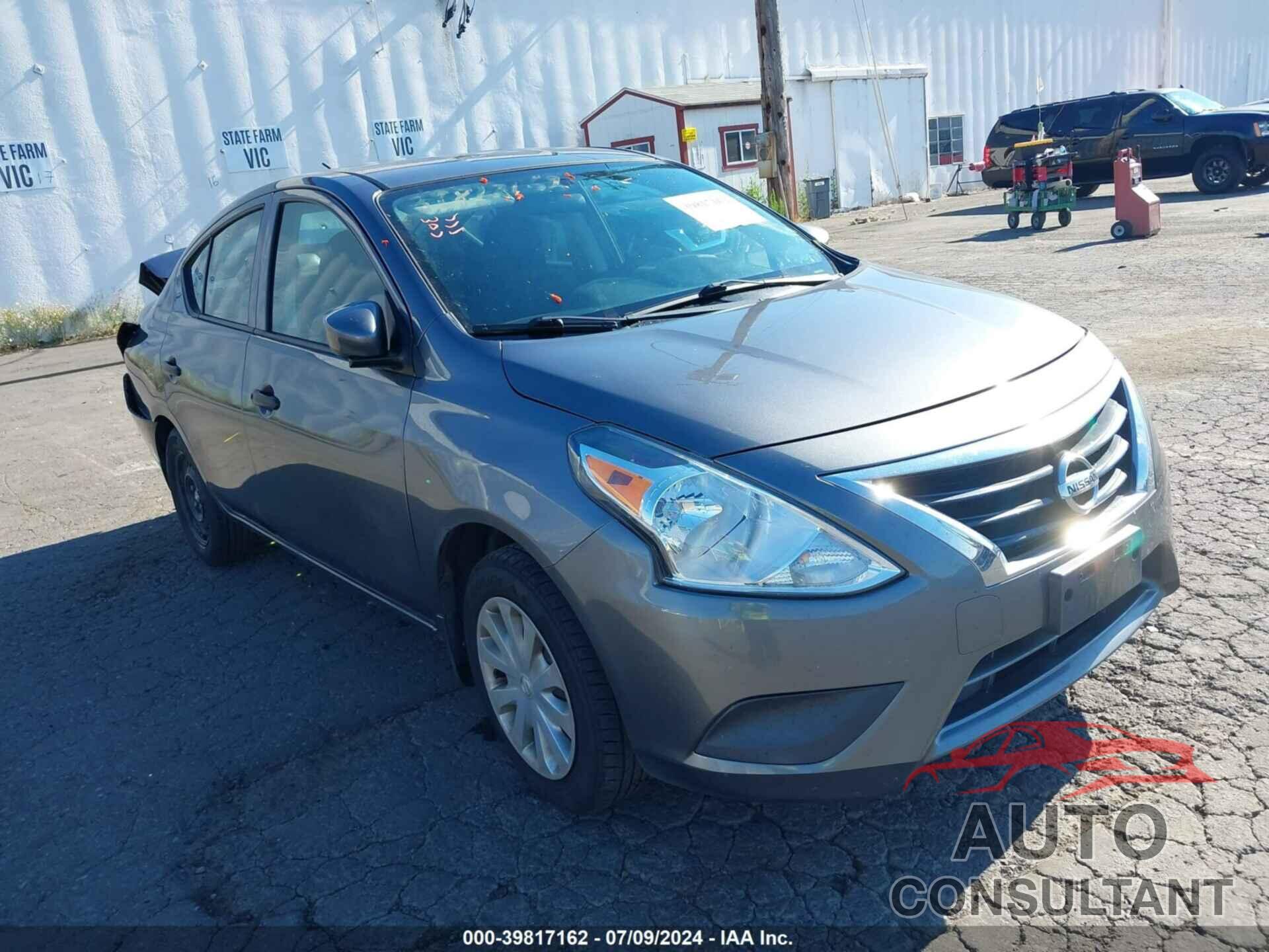 NISSAN VERSA 2017 - 3N1CN7AP9HL824924