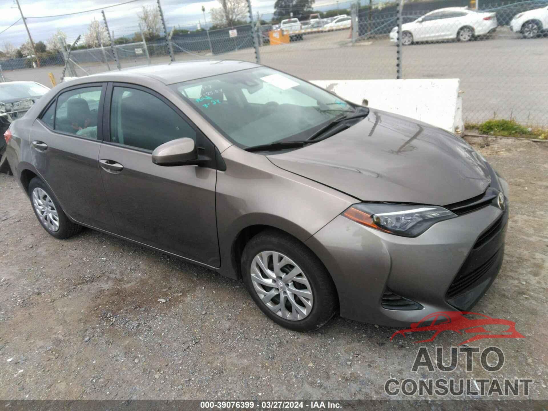 TOYOTA COROLLA 2017 - 5YFBURHE1HP727795