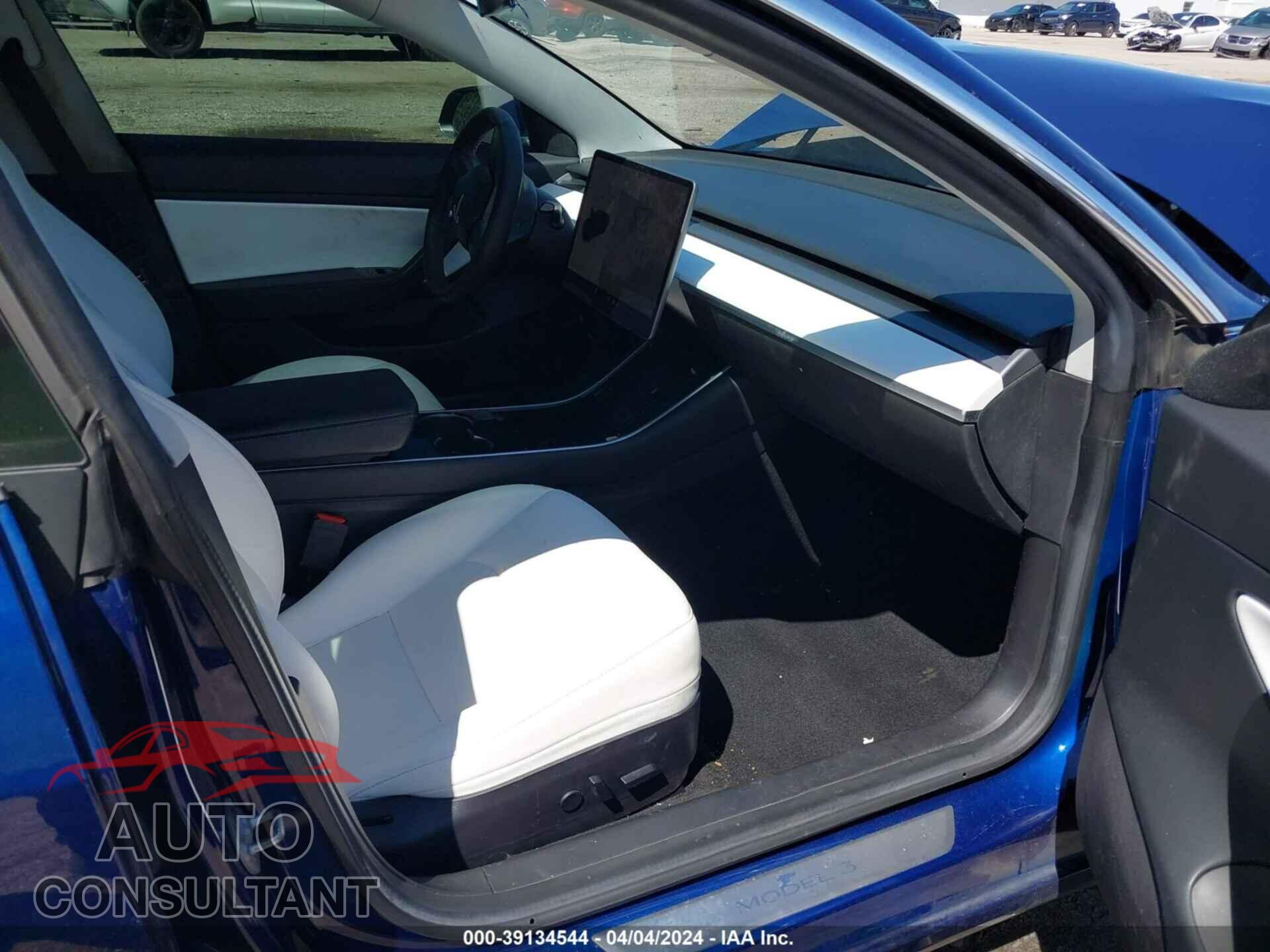 TESLA MODEL 3 2020 - 5YJ3E1EB6LF622543