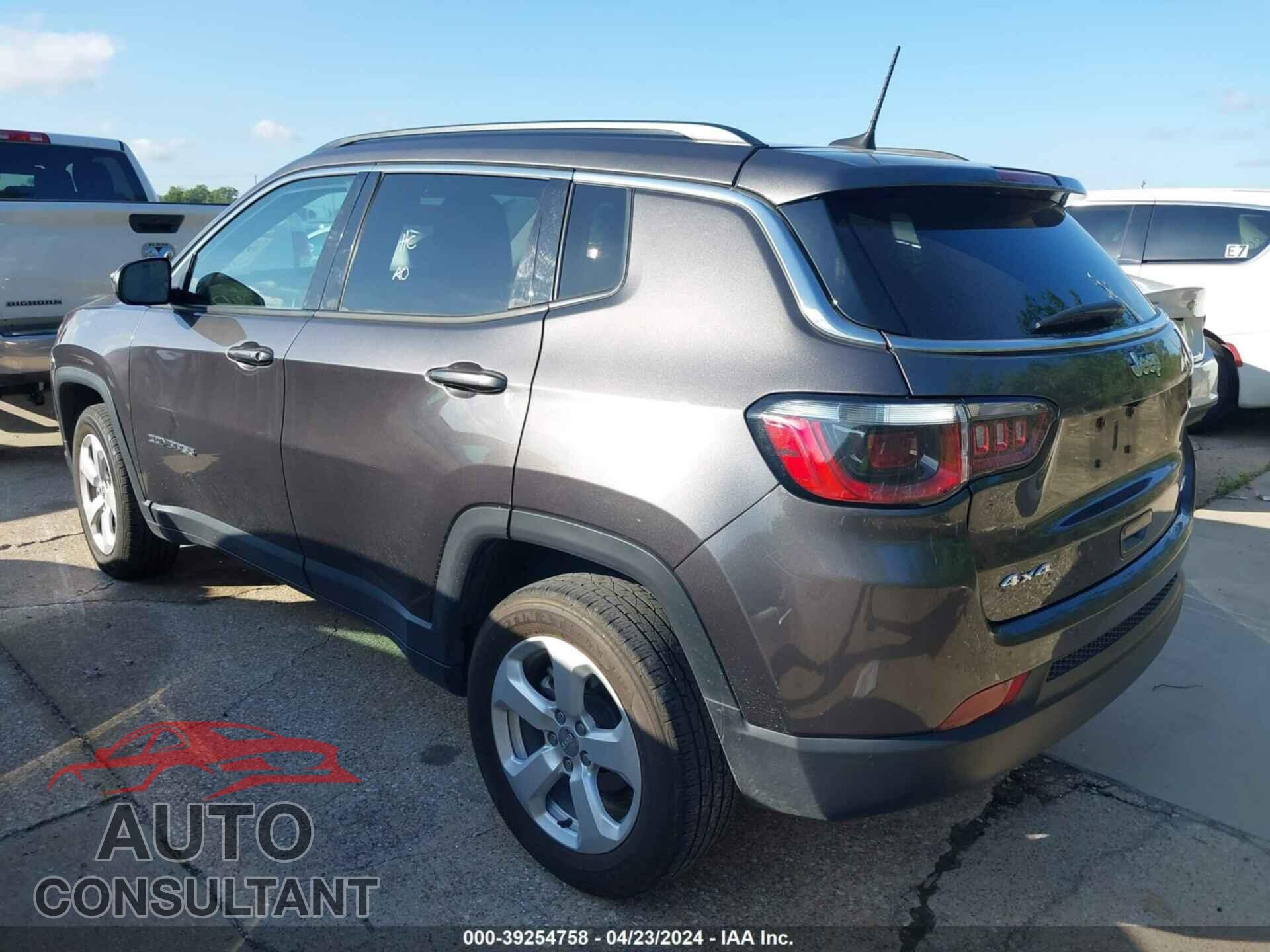 JEEP COMPASS 2021 - 3C4NJDBB2MT589246