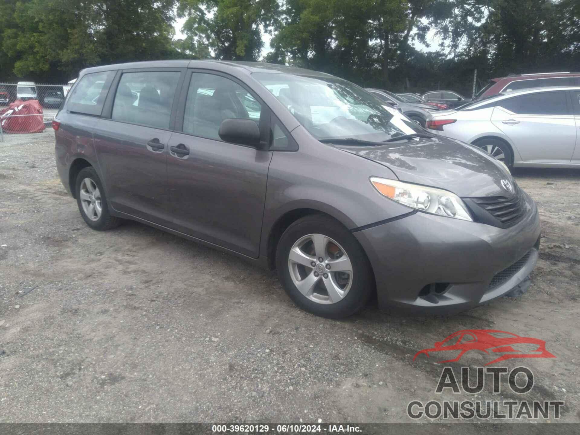 TOYOTA SIENNA 2016 - 5TDZK3DC5GS754526