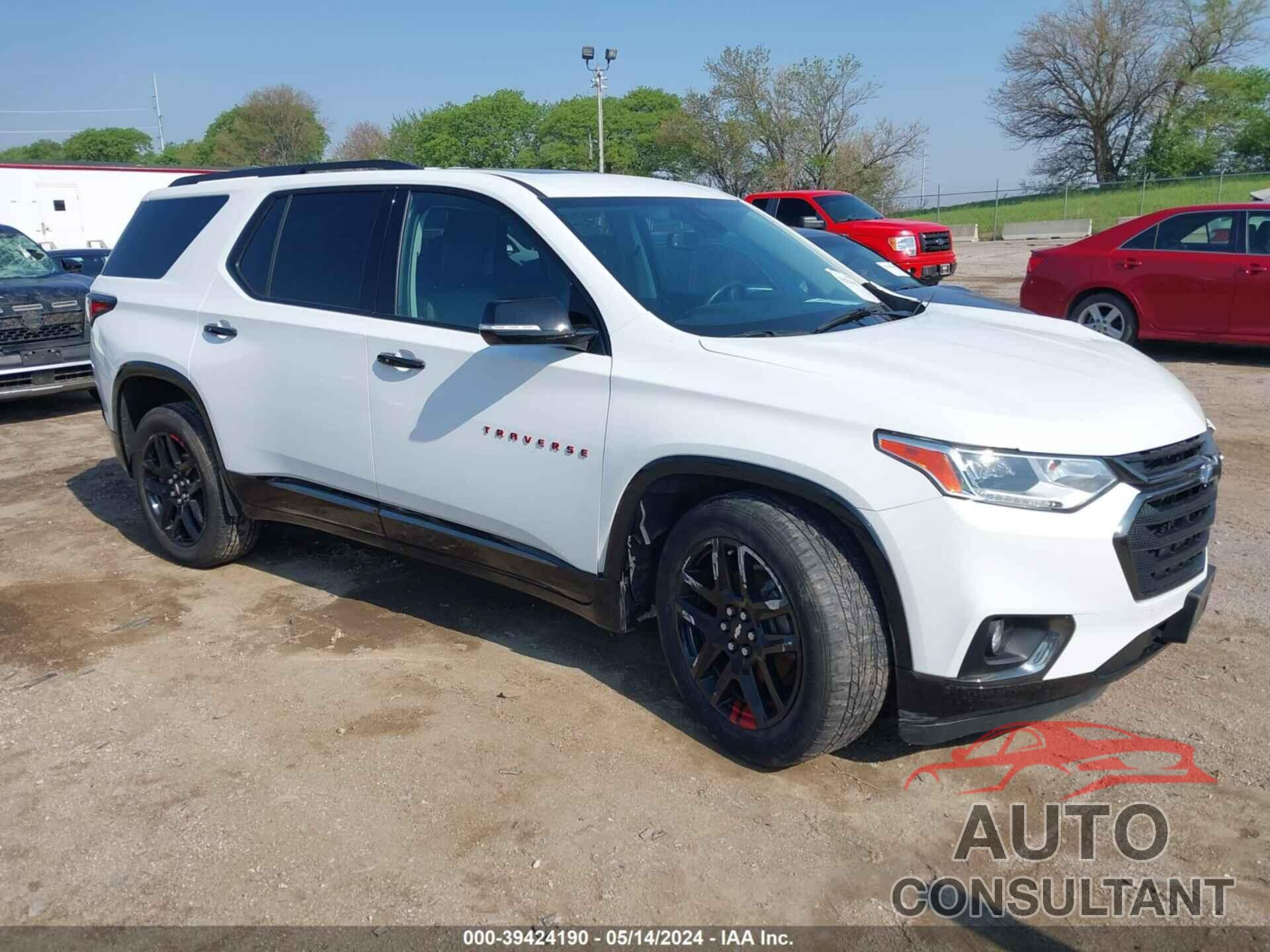 CHEVROLET TRAVERSE 2019 - 1GNEVKKW7KJ111637