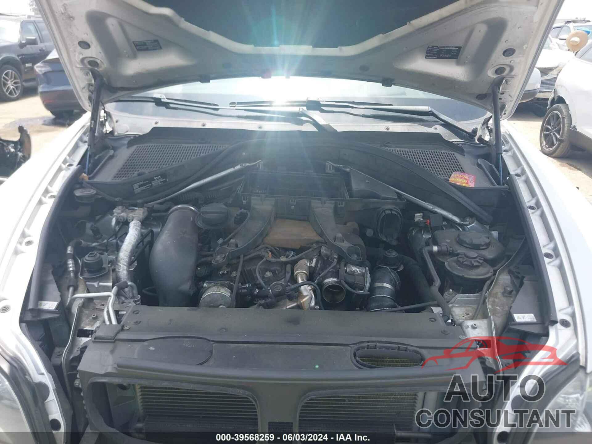 BMW X5 2012 - 5UXZW0C58CL674220