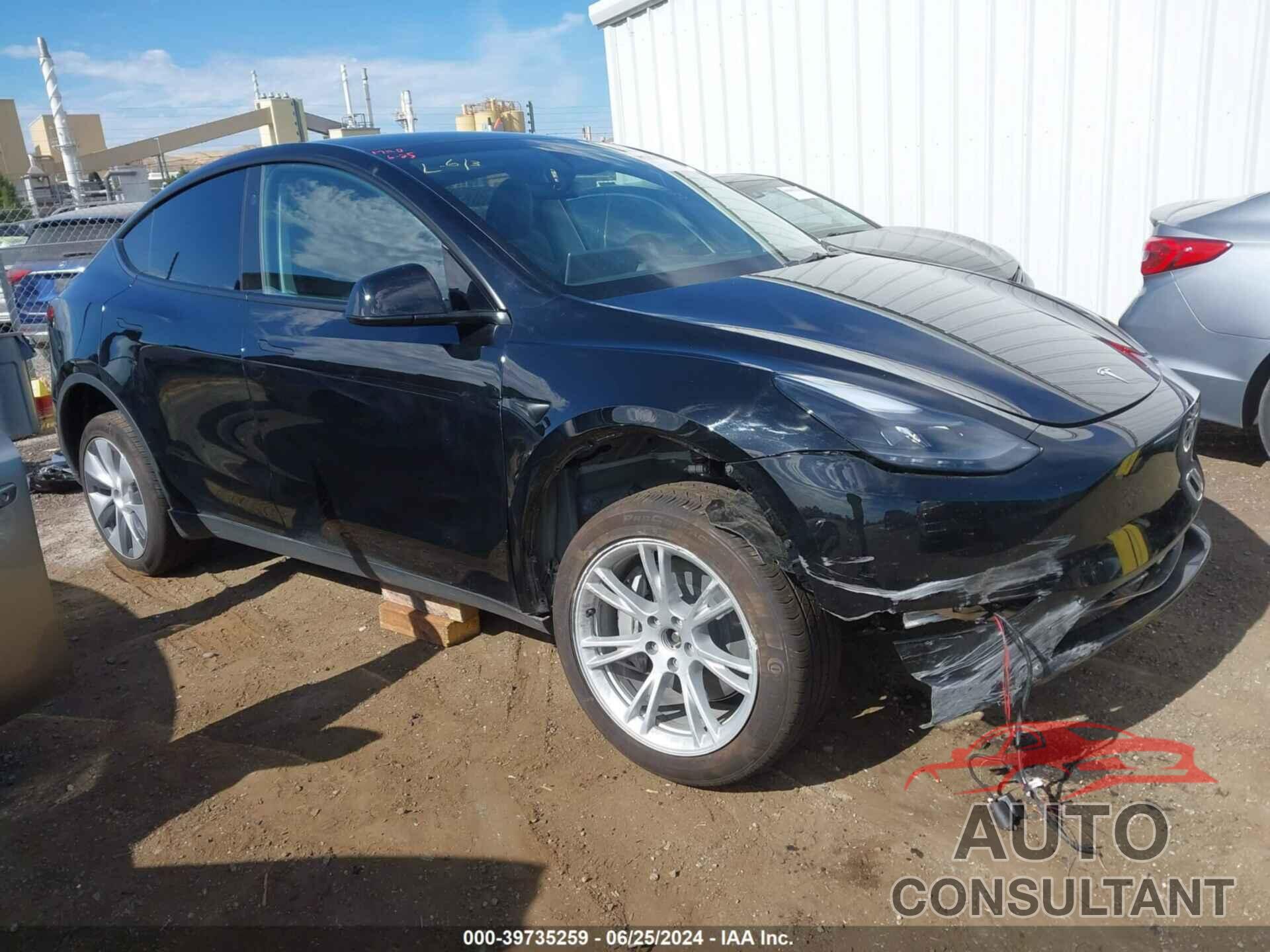 TESLA MODEL Y 2023 - 7SAYGDEEXPF924891