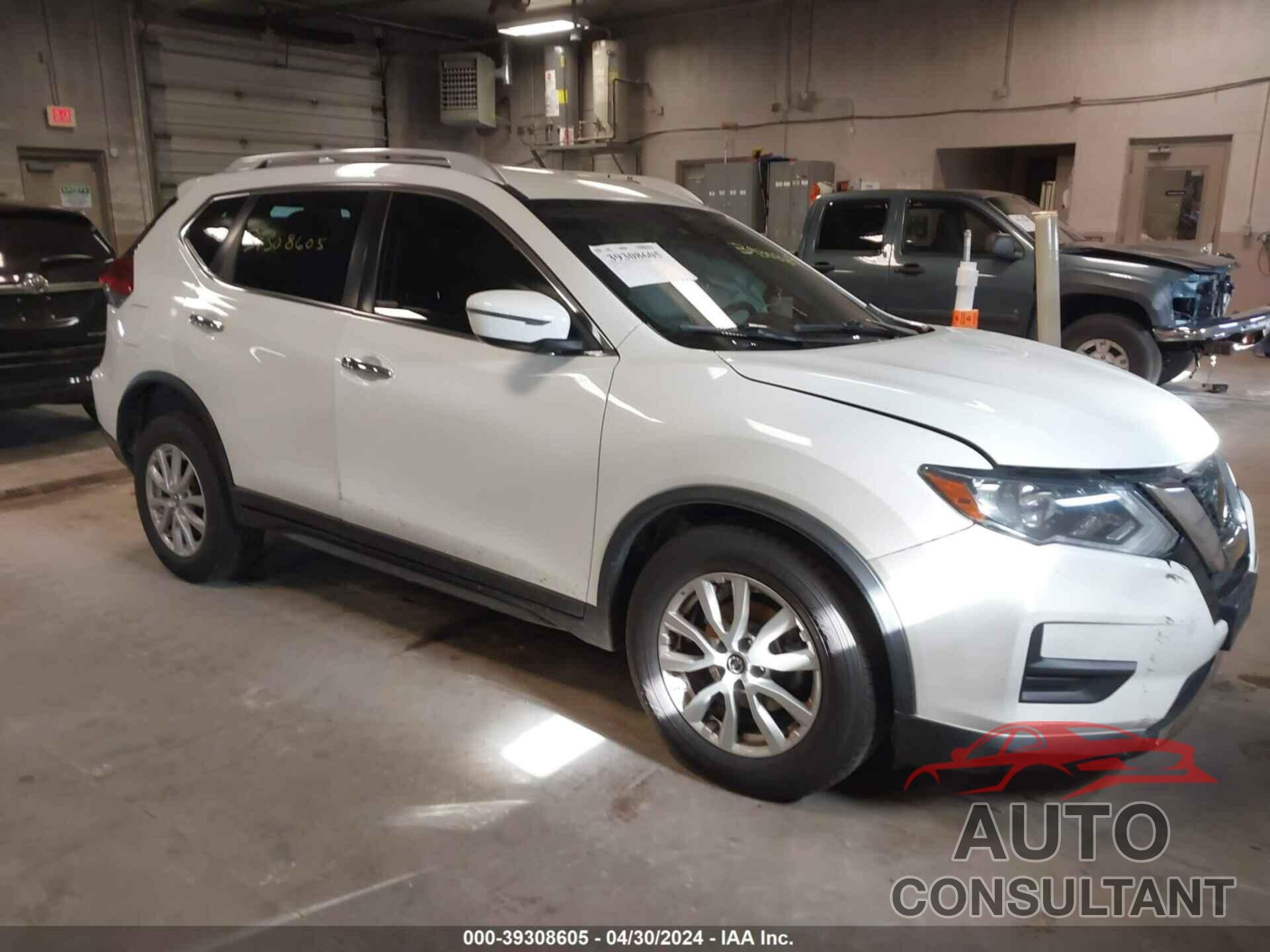 NISSAN ROGUE 2020 - KNMAT2MV2LP504252