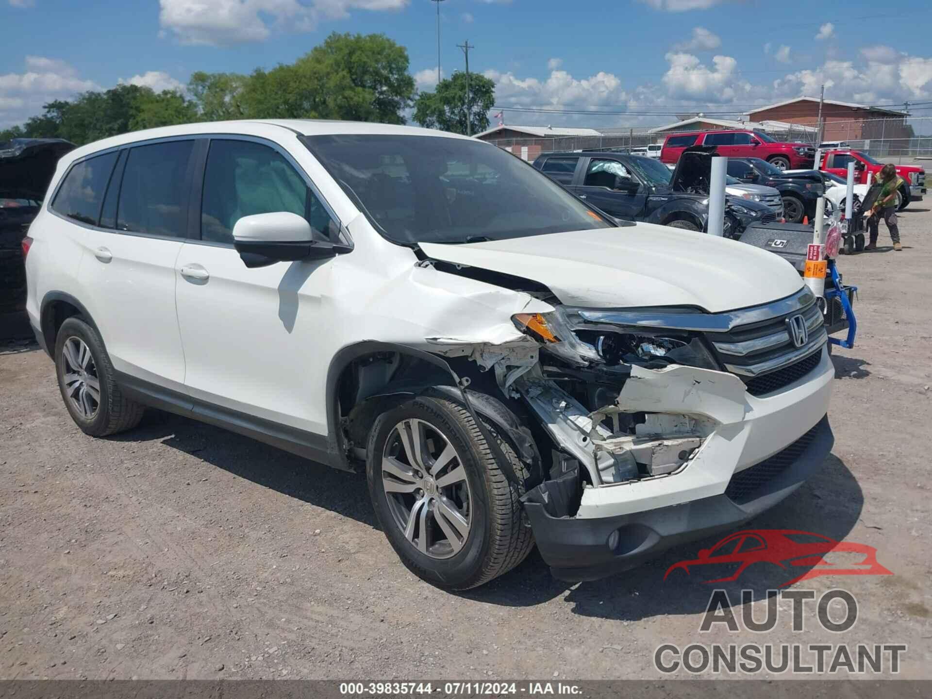 HONDA PILOT 2017 - 5FNYF5H53HB024658