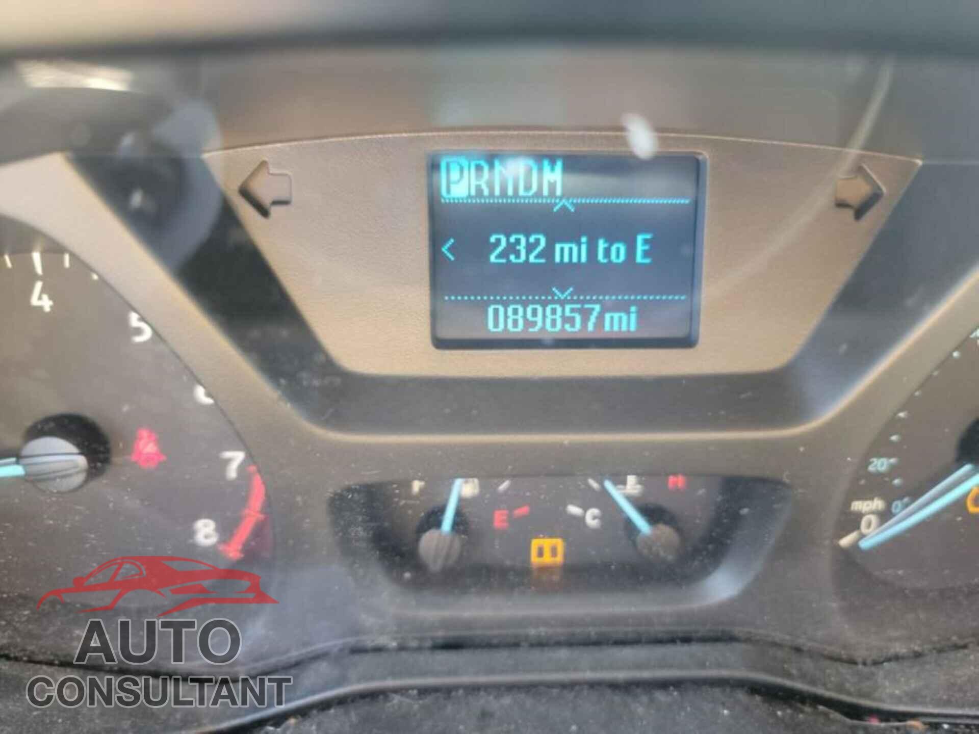 FORD TRANSIT 2019 - 1FTYR2CM2KKA17652