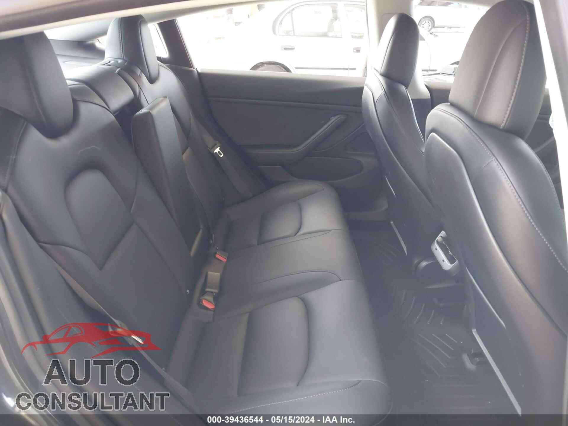 TESLA MODEL 3 2018 - 5YJ3E1EB4JF128923