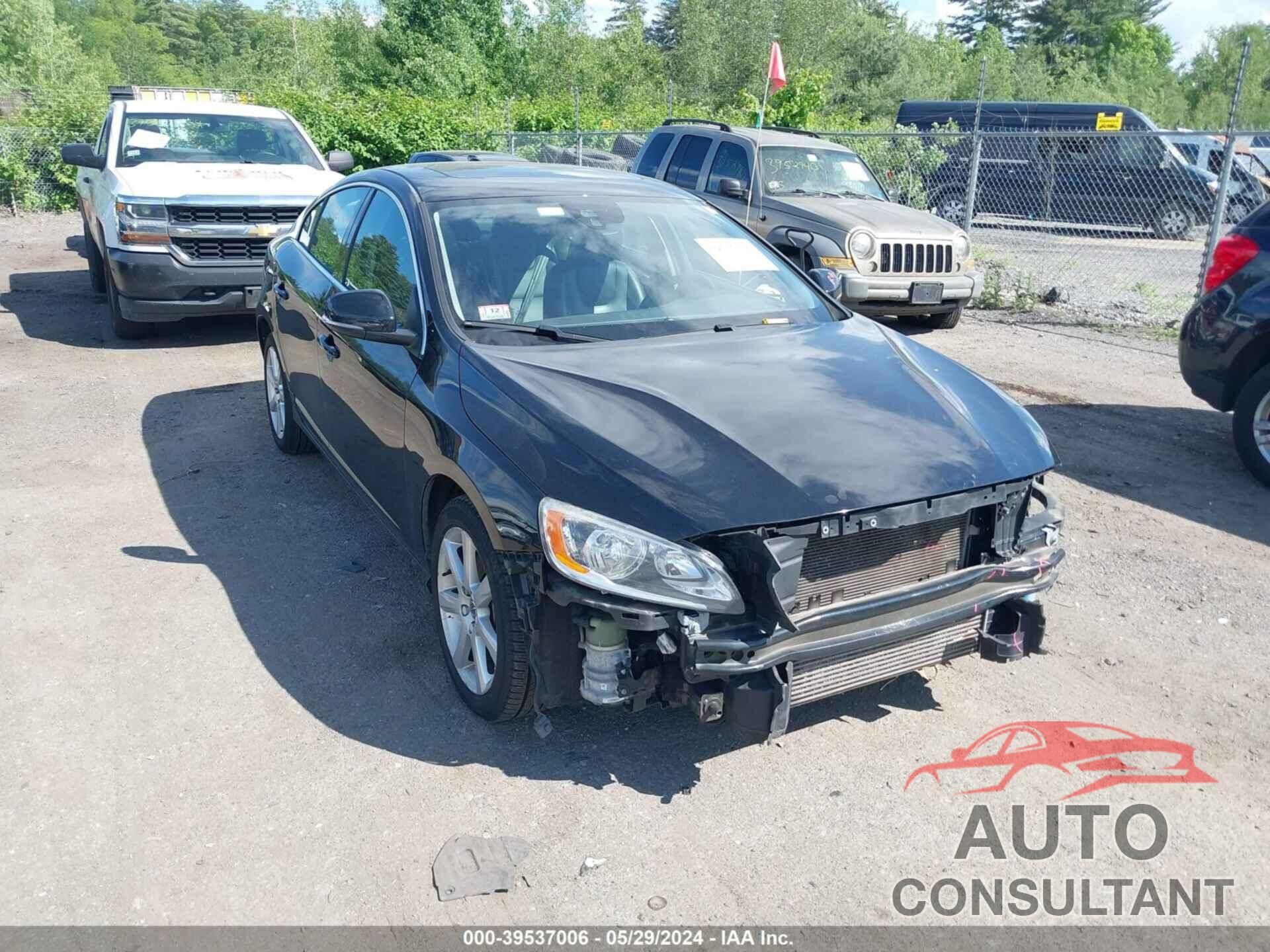 VOLVO S60 2016 - YV1612TKXG1394735