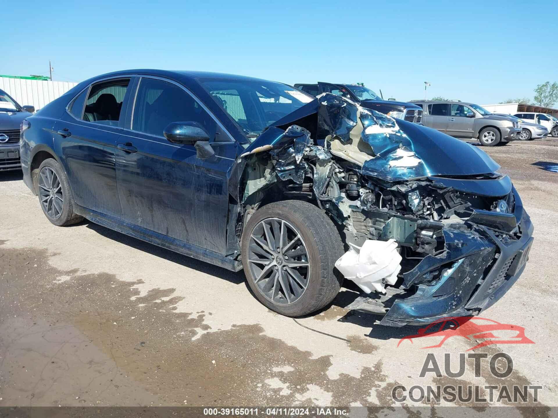 TOYOTA CAMRY 2021 - 4T1G11AK1MU527959