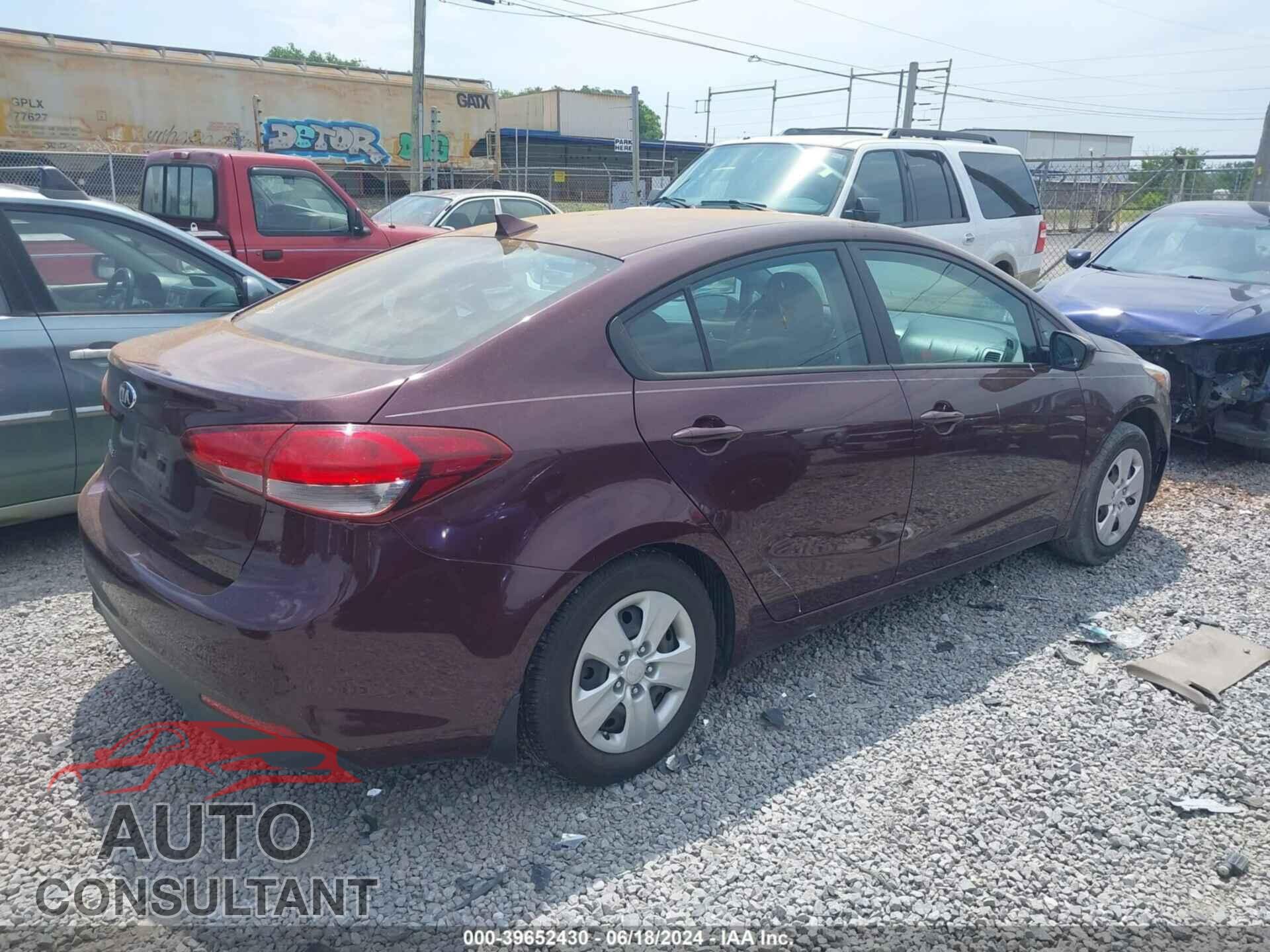 KIA FORTE 2017 - 3KPFK4A7XHE048311